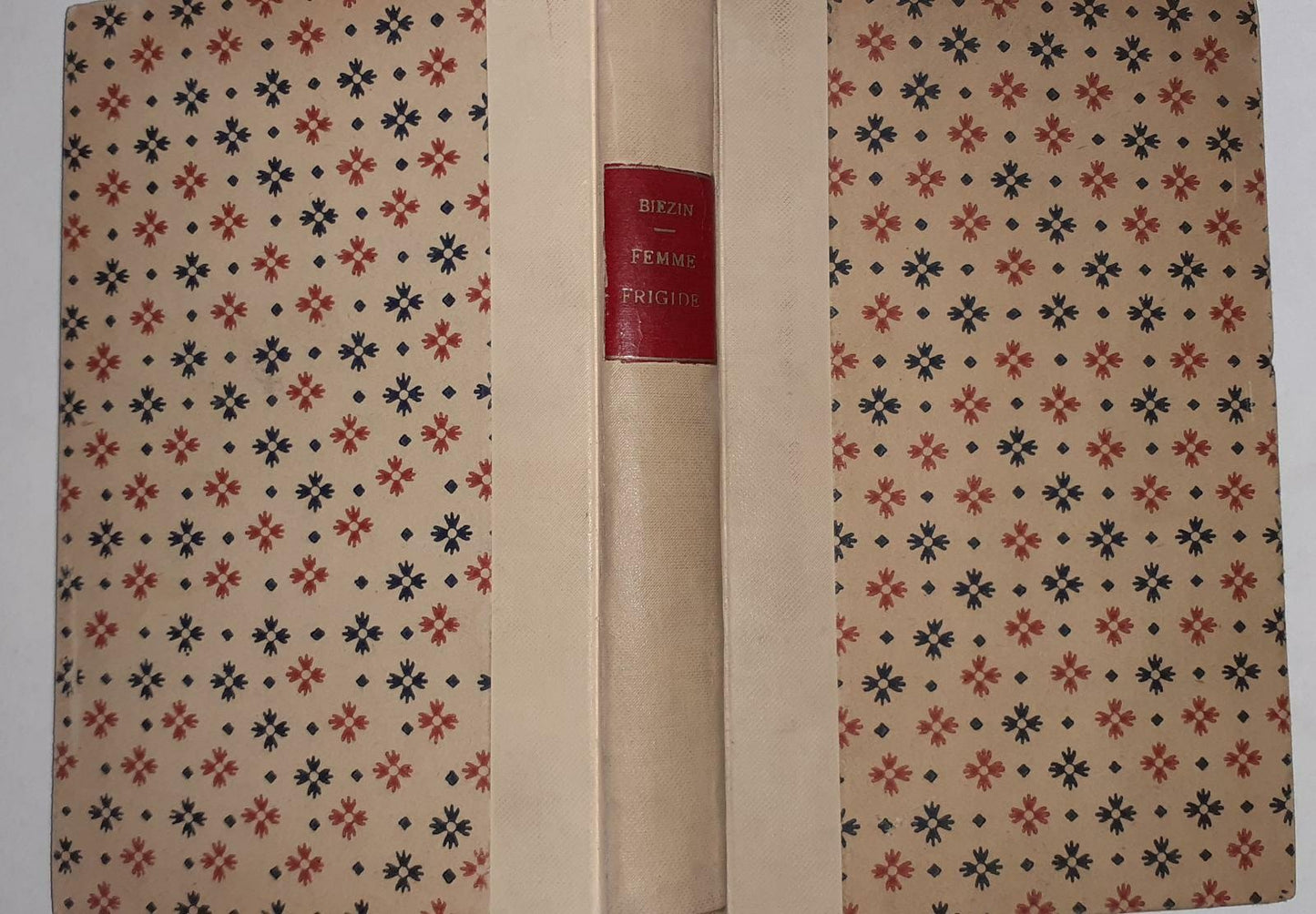 Les tourments d'une femme frigide - copertina