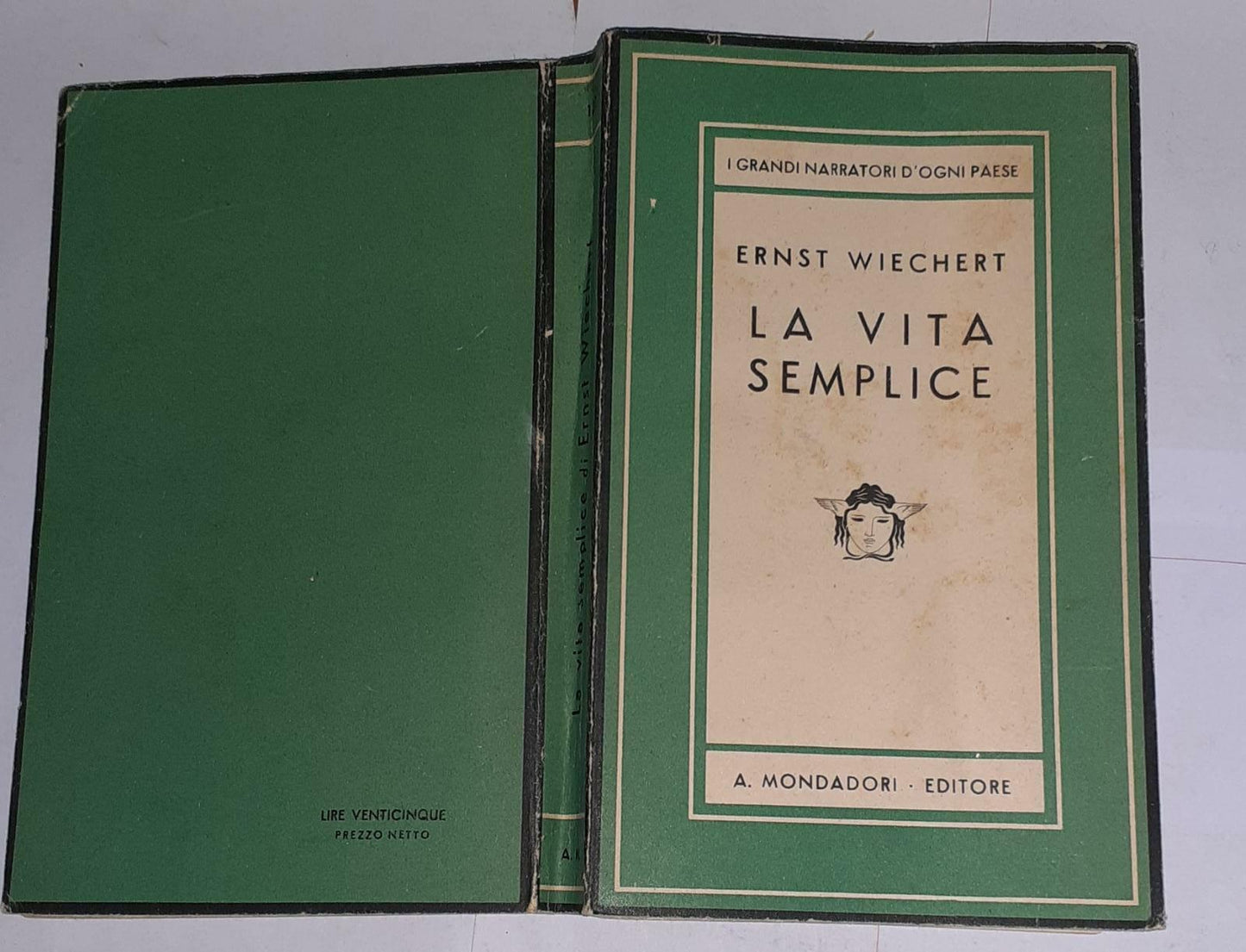 La vita semplice - copertina