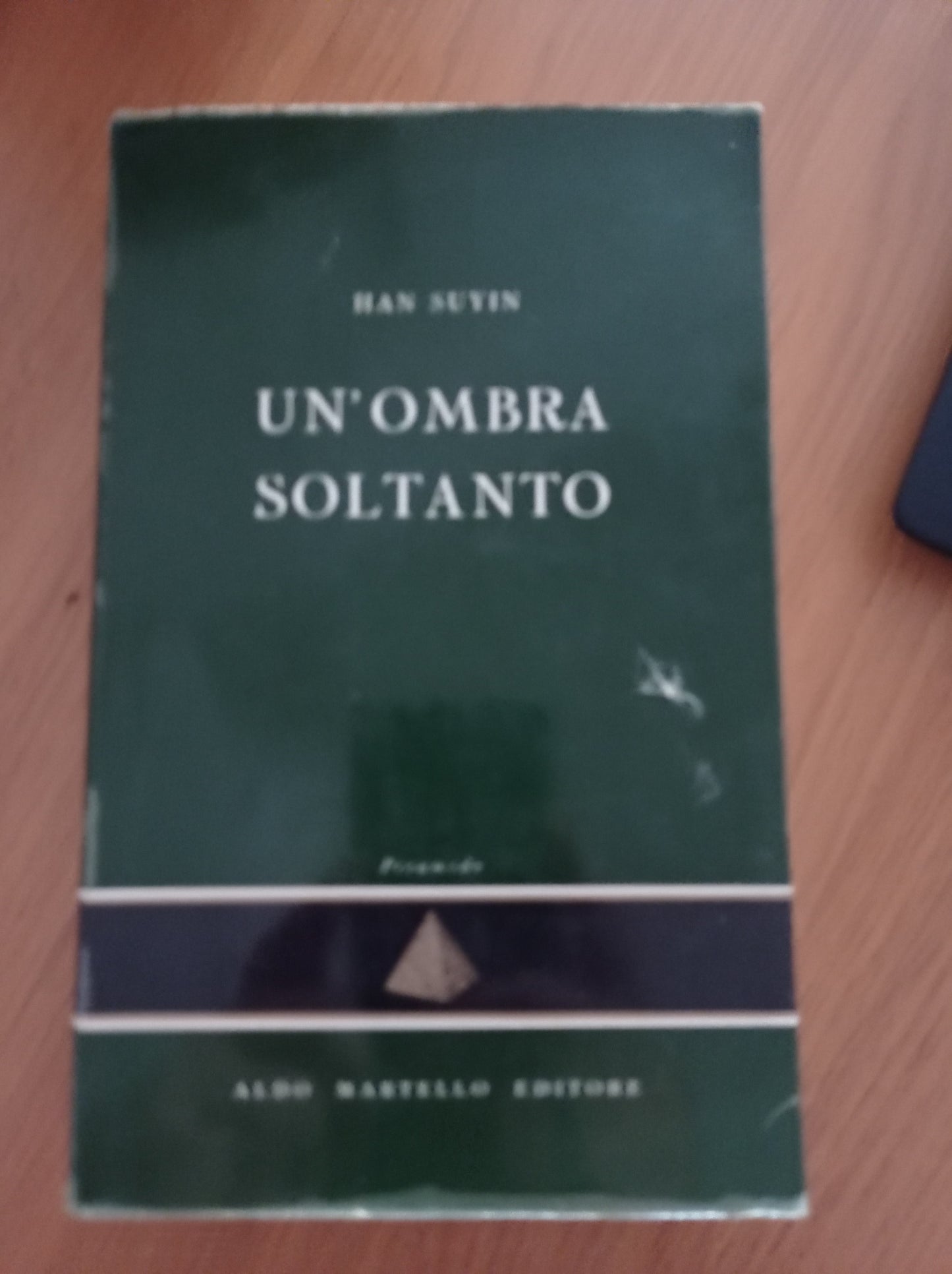 Un' ombra soltanto - copertina