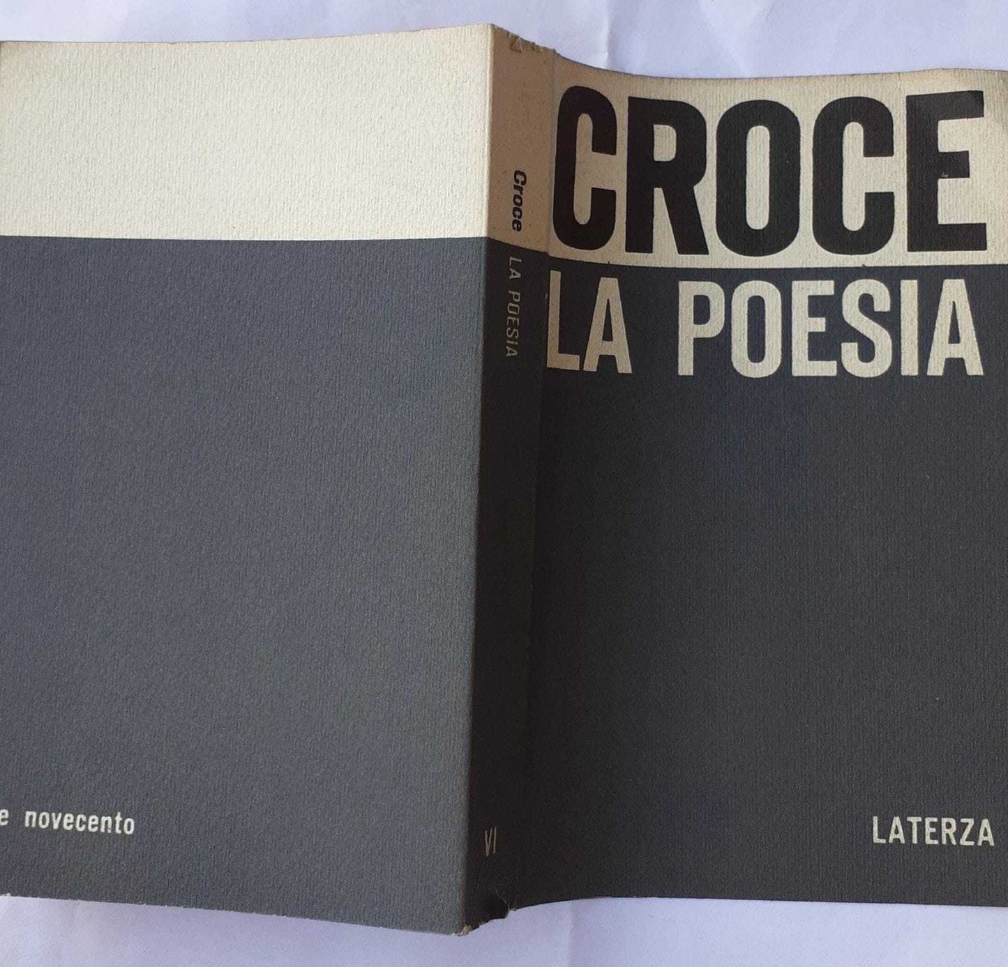 La poesia - copertina