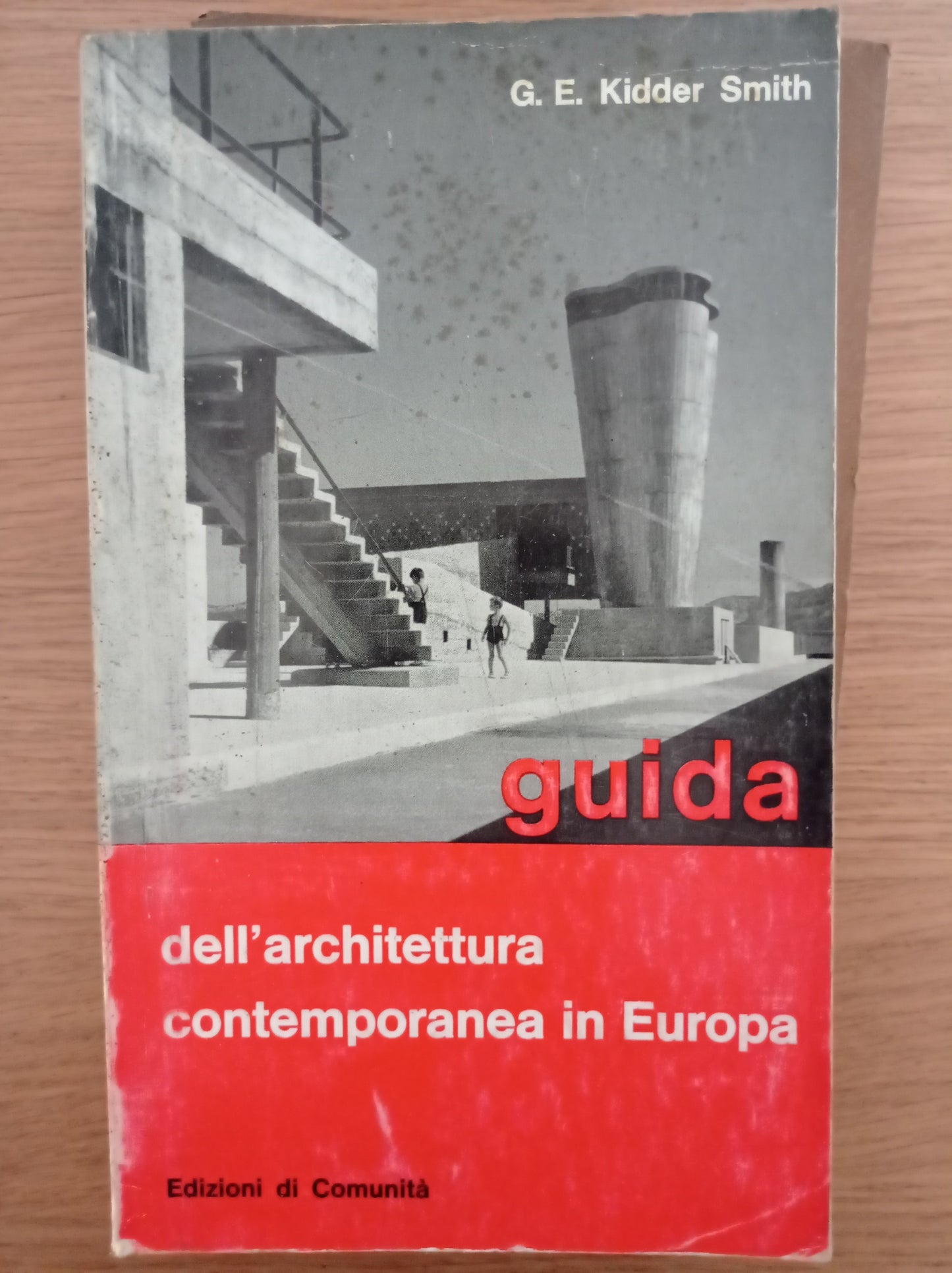 Guida dell'architettura contemporanea in Europa - copertina