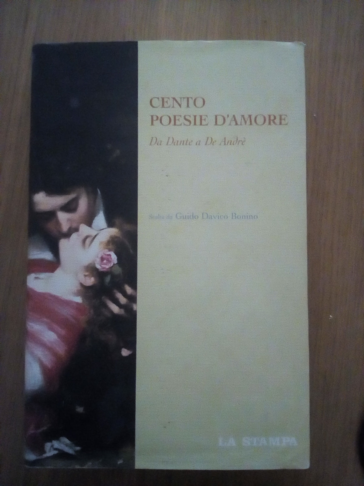 Cento poesie d\'amore da Dante a De Andrè - copertina