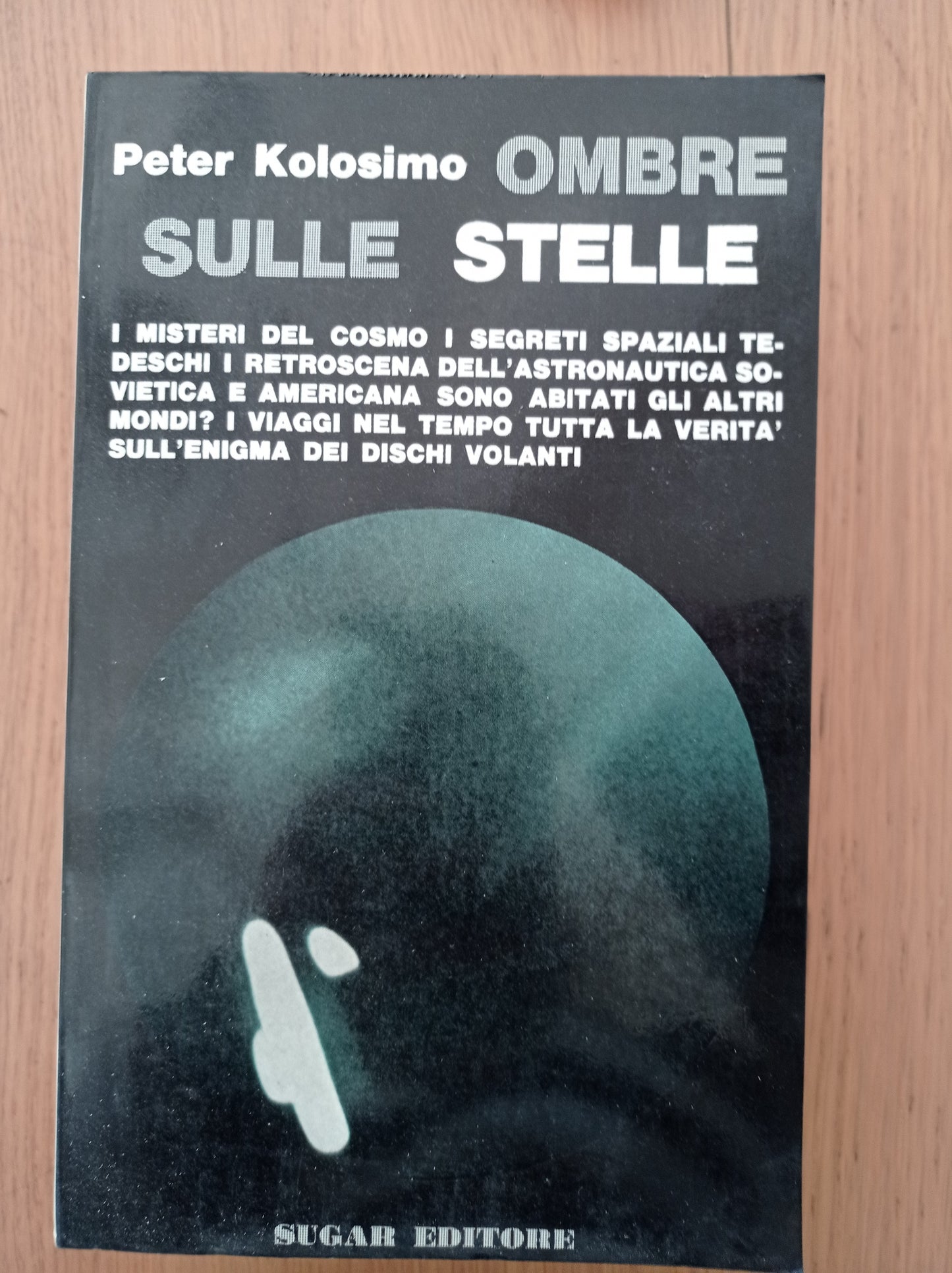 Ombre sulle stelle - copertina