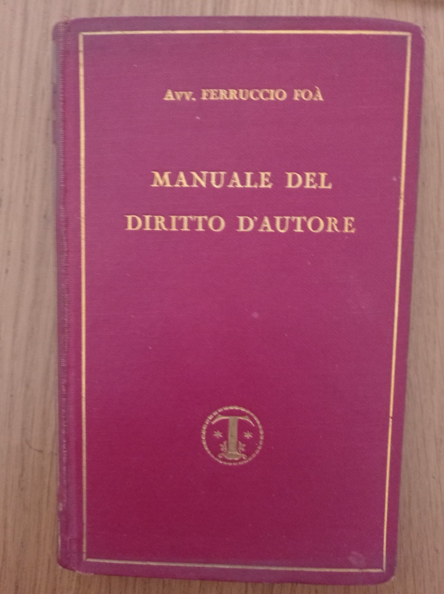 Manuale del diritto d'autorefra - copertina