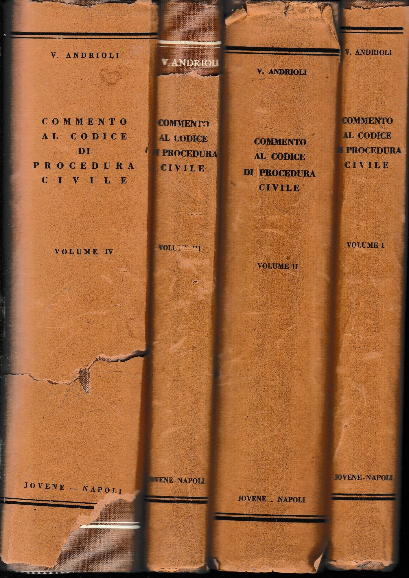 Commento al codice di procedura civile. Vol. I - Disposizioni generali. Vol. II - Del processo di cognizione. Vol. III - Del processo di esecuzione. Vol. IV - Dei provvedimenti speciali. Con indice analitico-alfabetico dell'intera opera - copertina