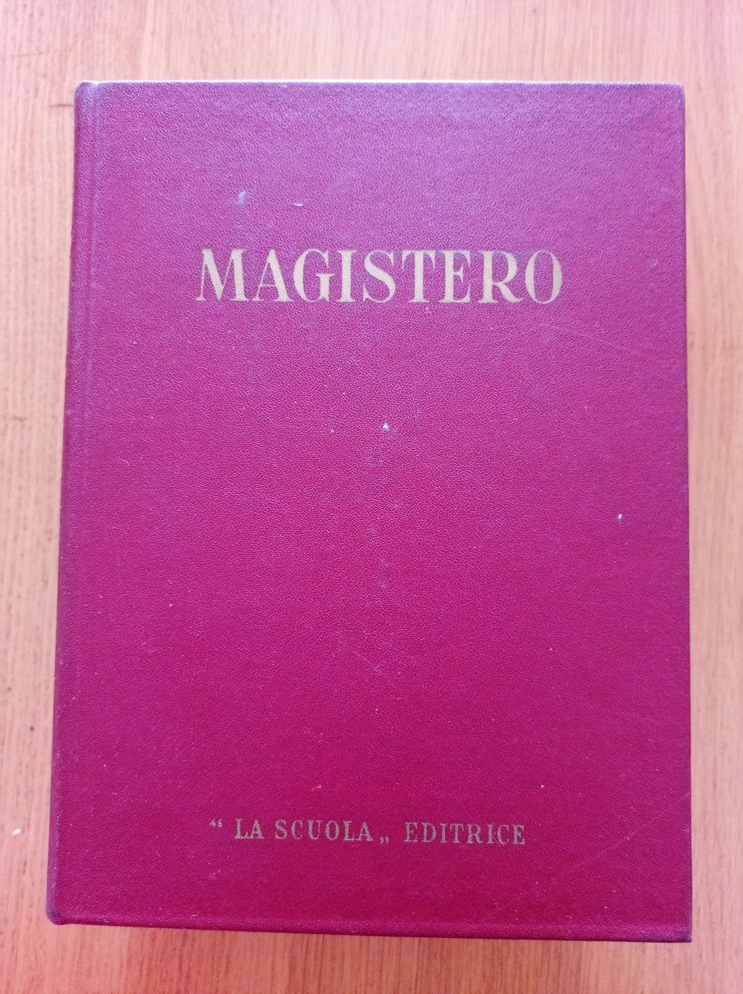 MAGISTERO Vol. V - copertina