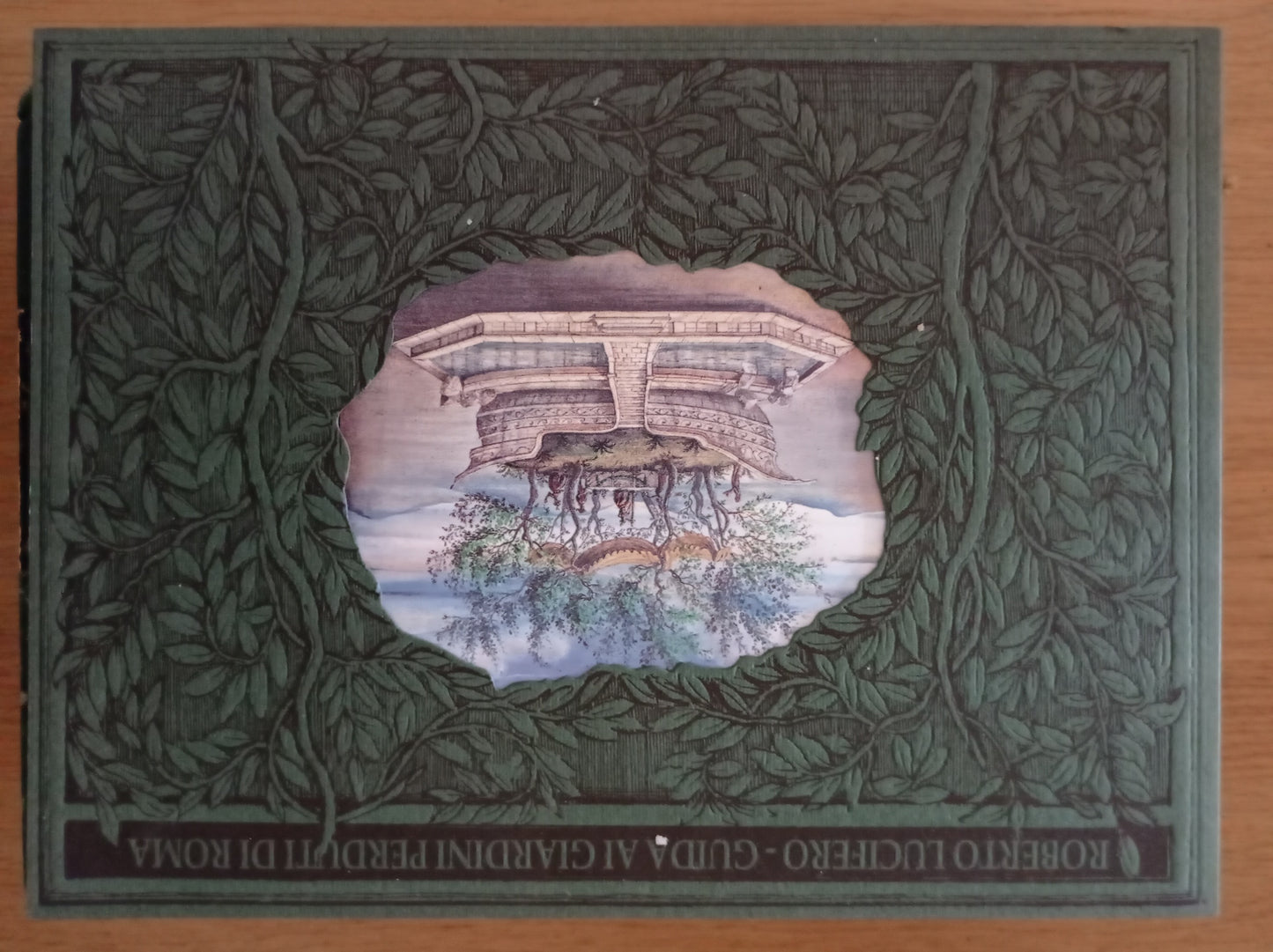 Guida ai giardini perduti di Roma - copertina