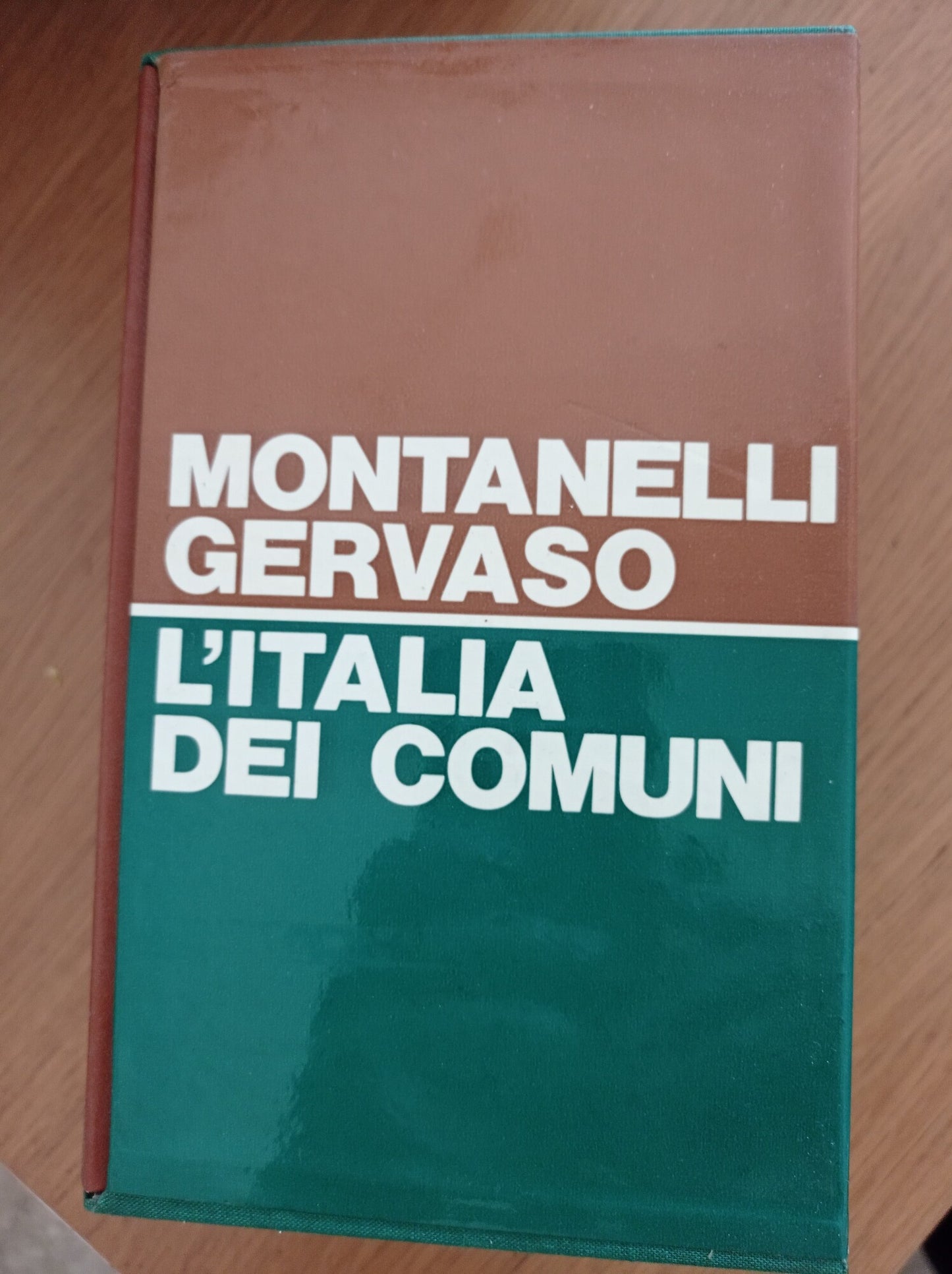 L' Italia dei Comuni - copertina