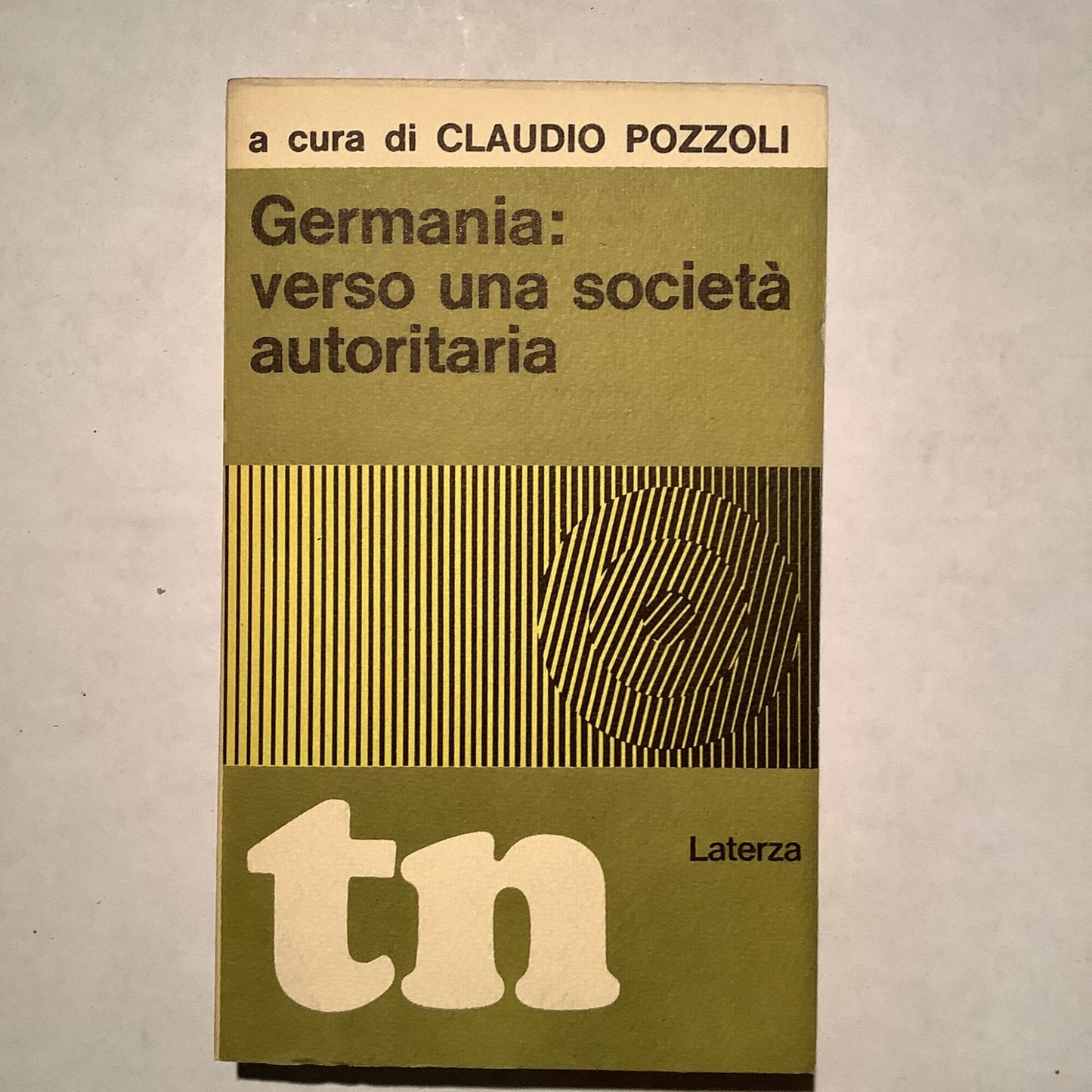 Germania: verso una societa' autoritaria - copertina