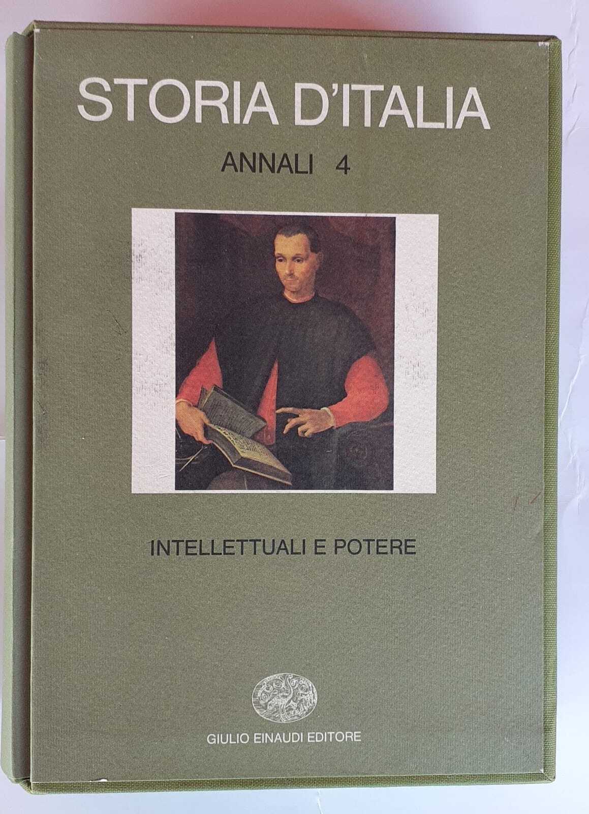 Storia d'Italia Annali 4. Intellettuali e potere - copertina