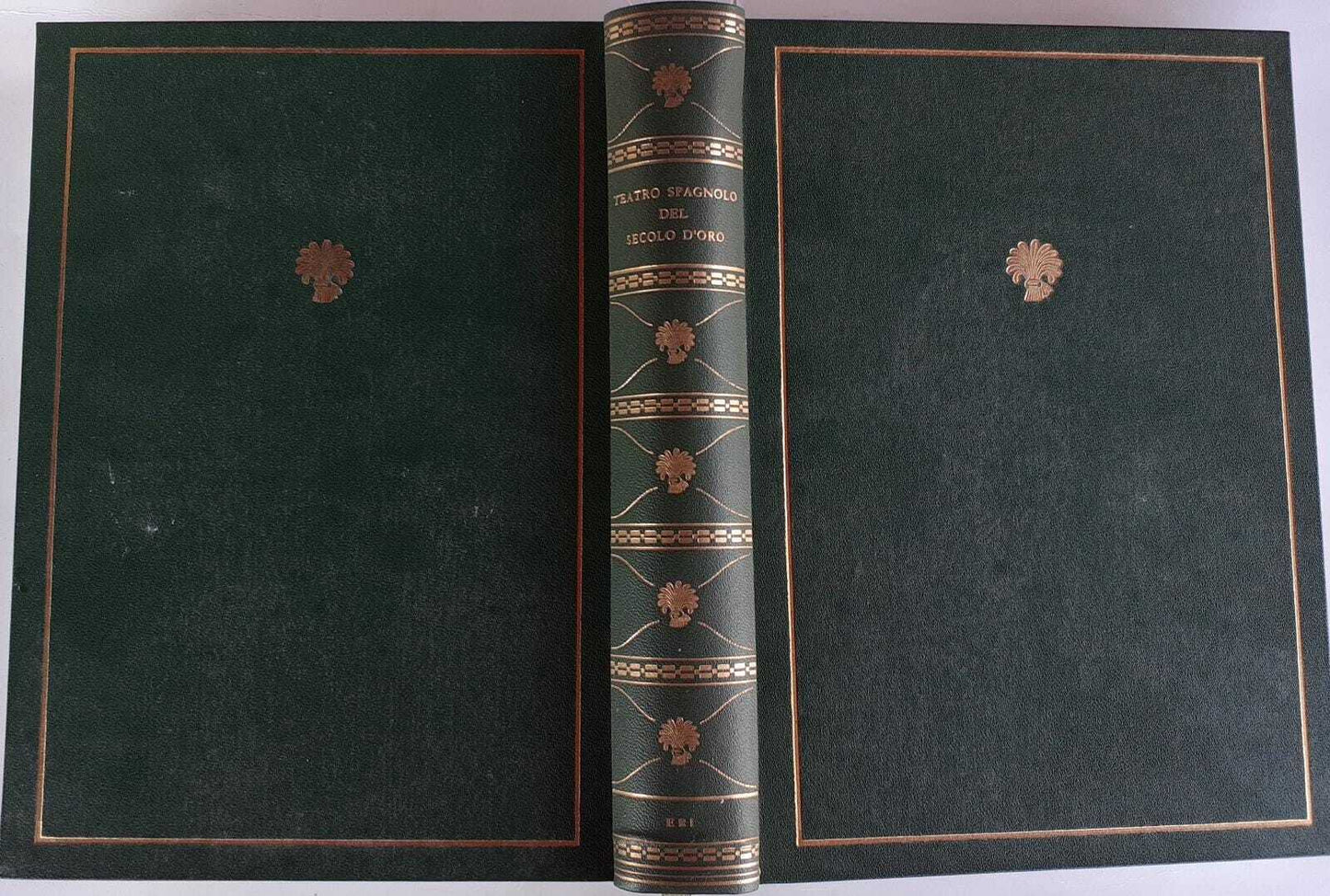 Teatro spagnolo del secolo d'oro. I classici del teatro. Volume secondo - copertina