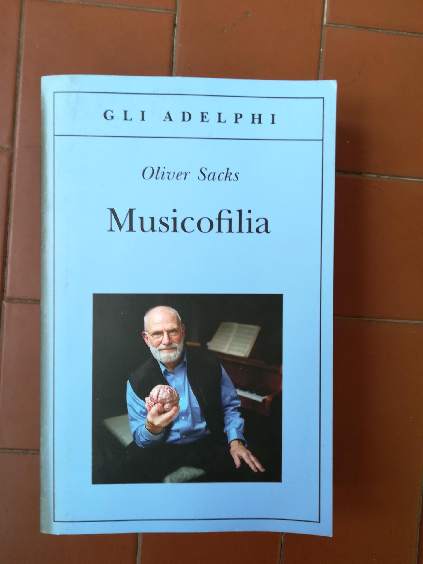 Musicofilia : racconti sulla musica e il cervello - copertina