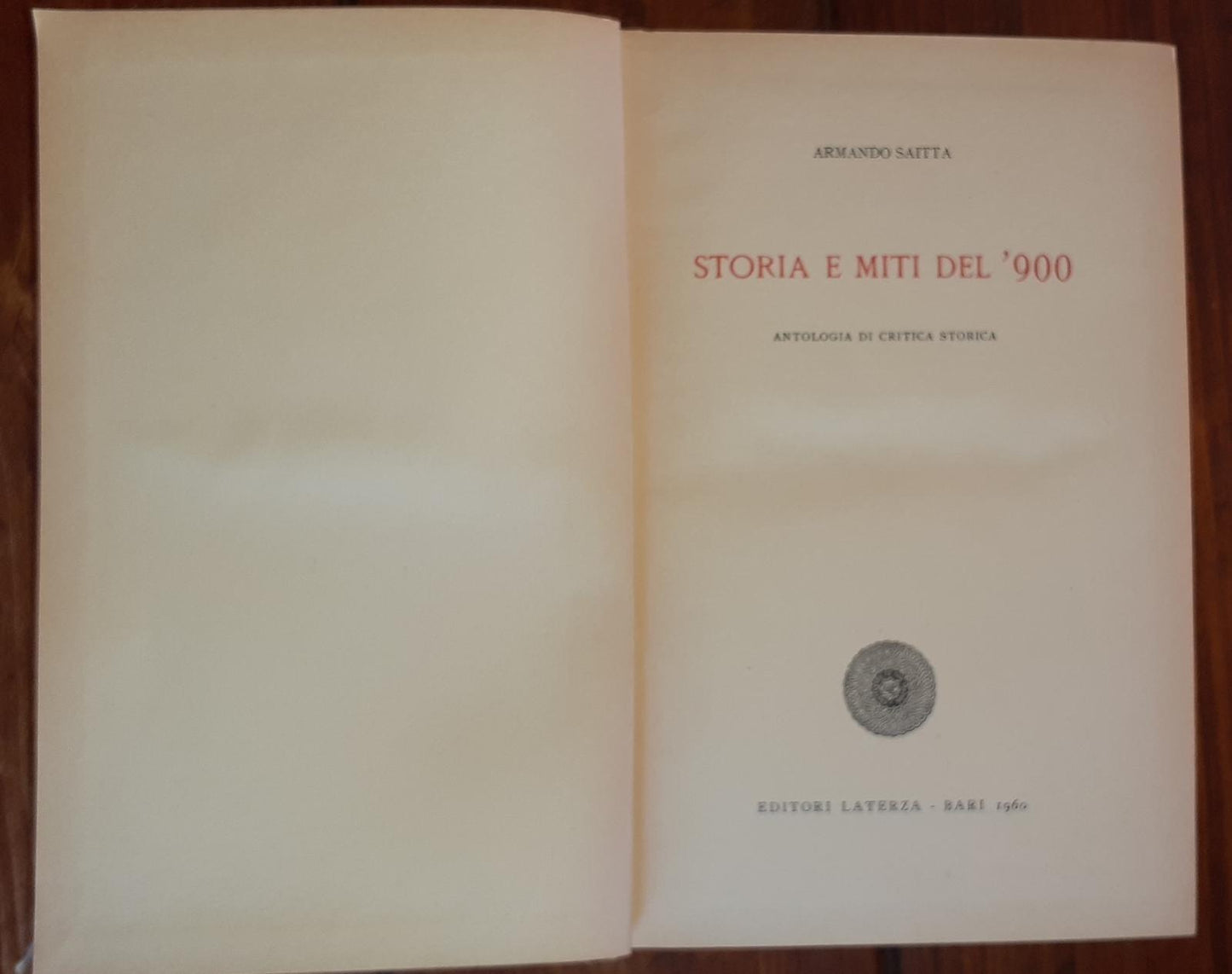 Storia e miti del'900 antologia di critica storica - copertina