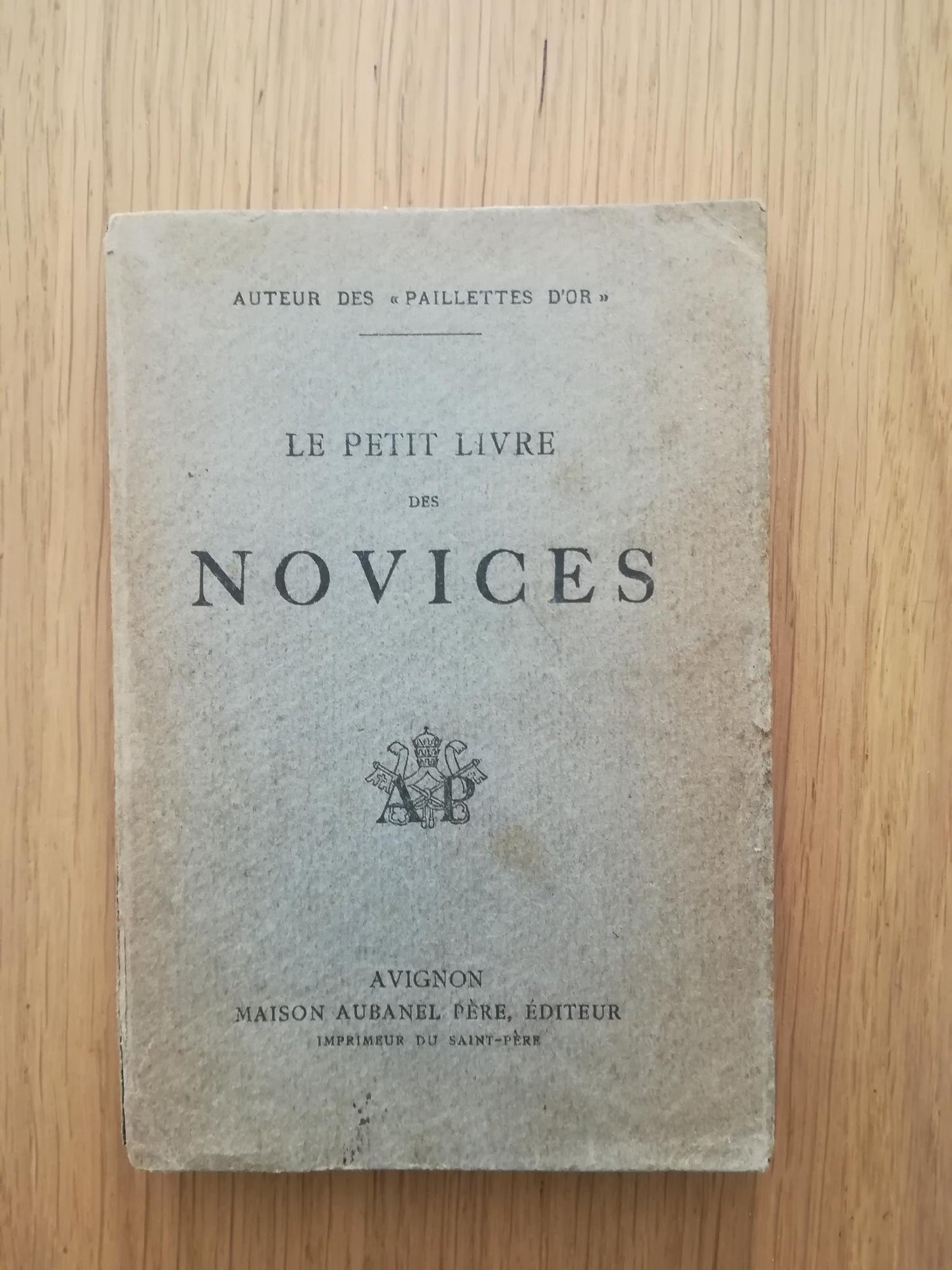 Le petit livre des novices - copertina