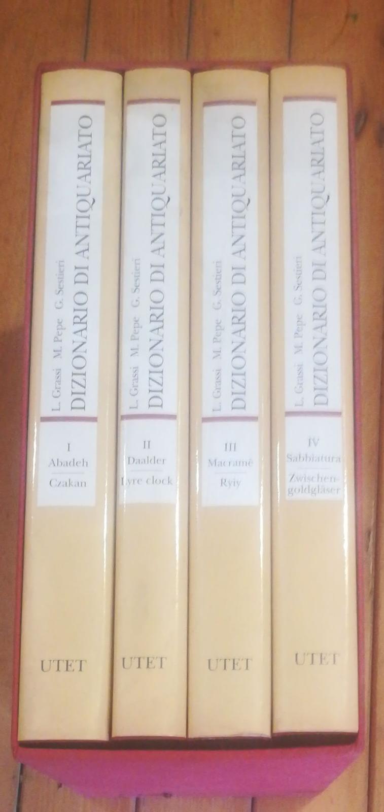 Dizionario di antiquariato - copertina