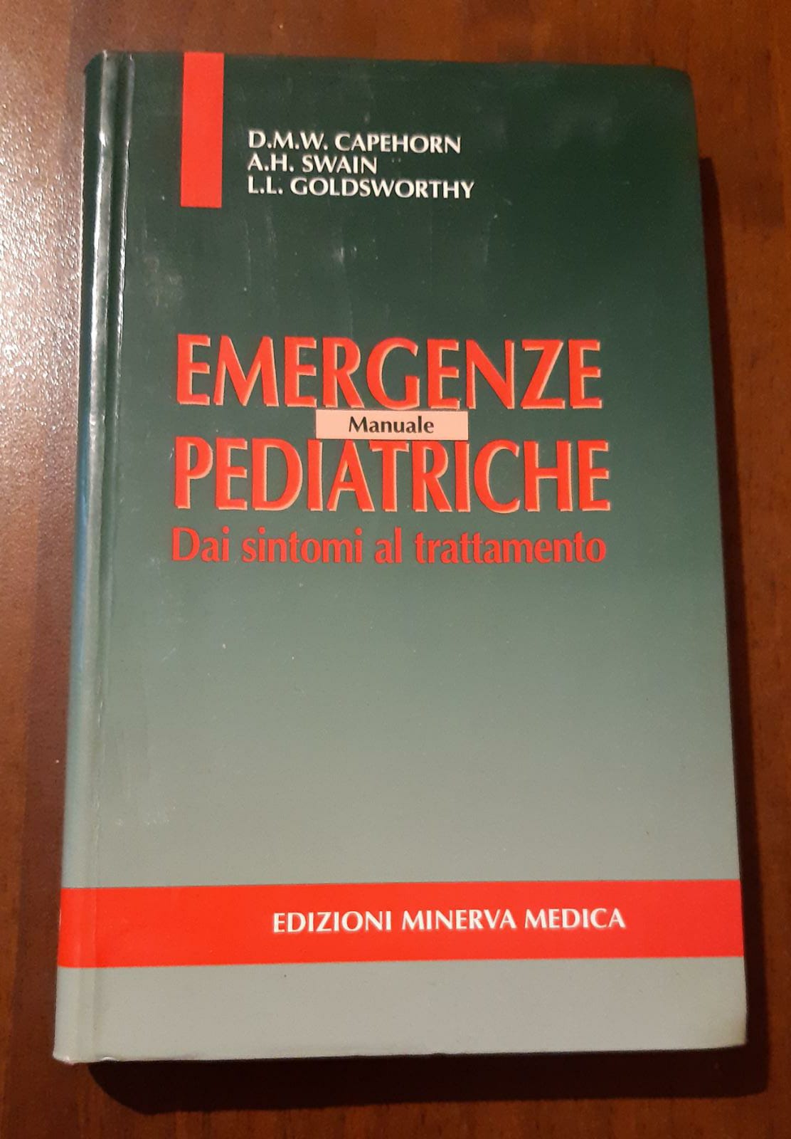 Manuale di emergenze pediatriche. Dai sintomi al trattamento - copertina