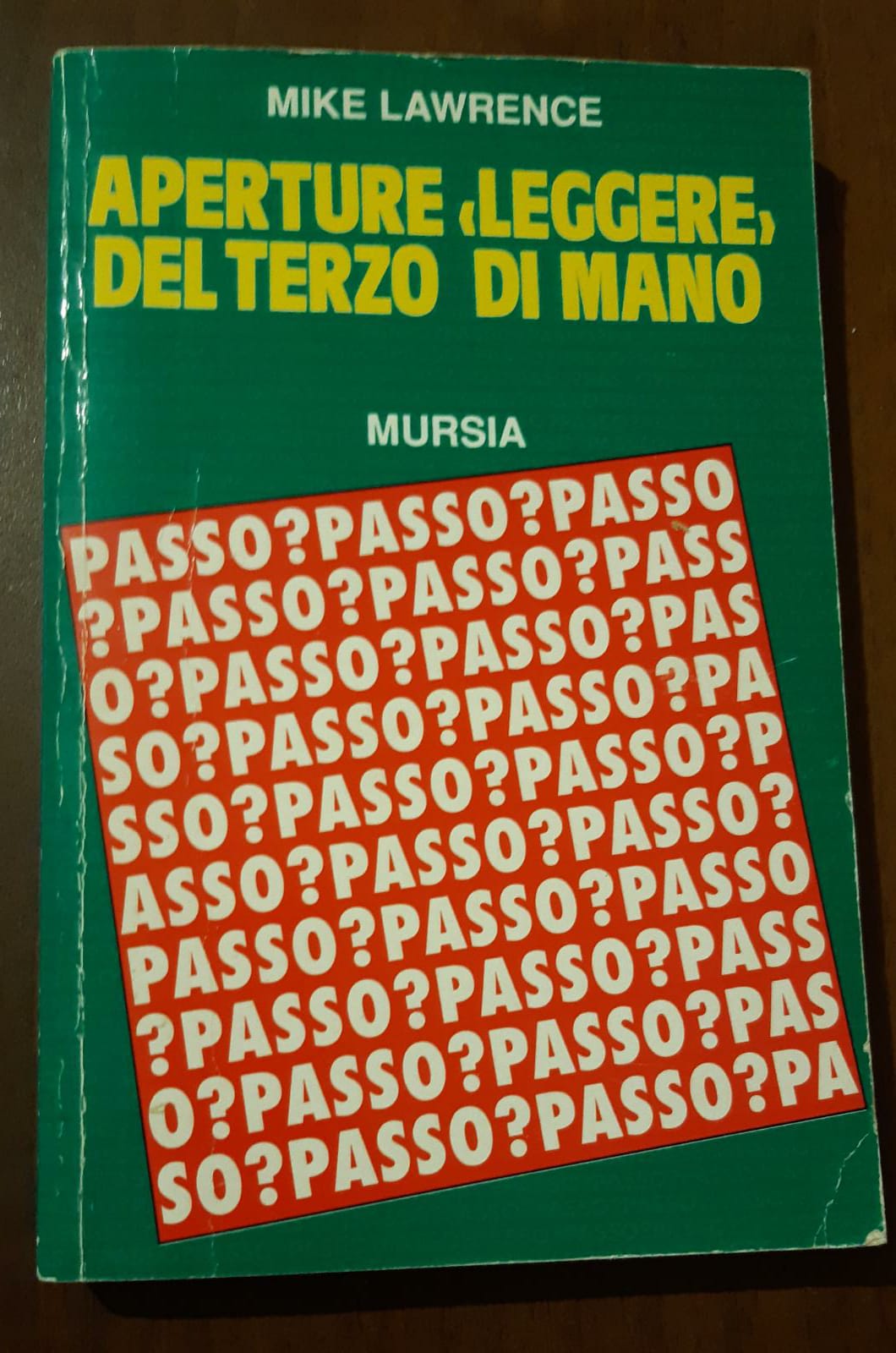 Aperture «Leggere» del terzo di mano - copertina