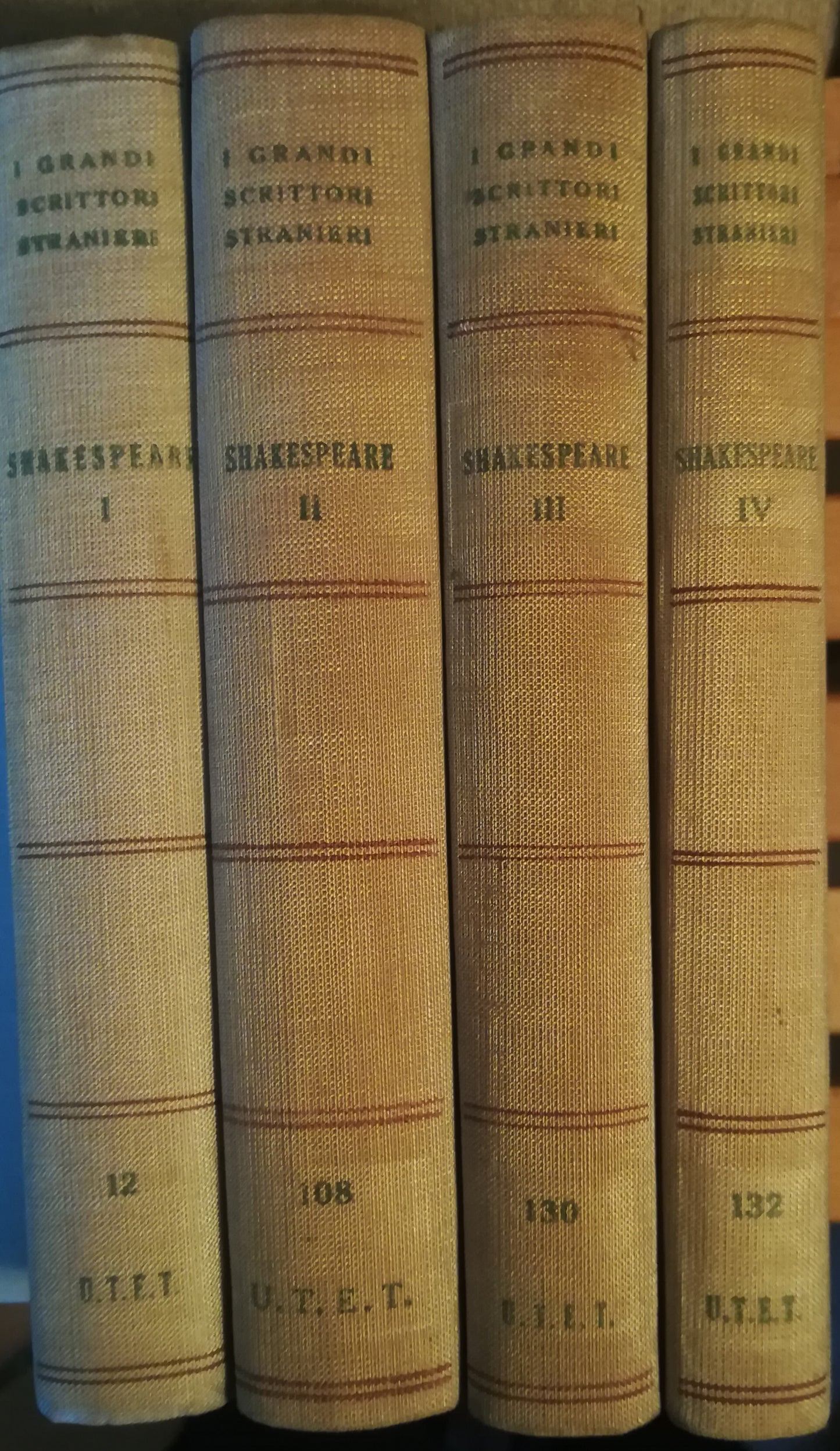 Teatro. I. II. III. IV. - copertina