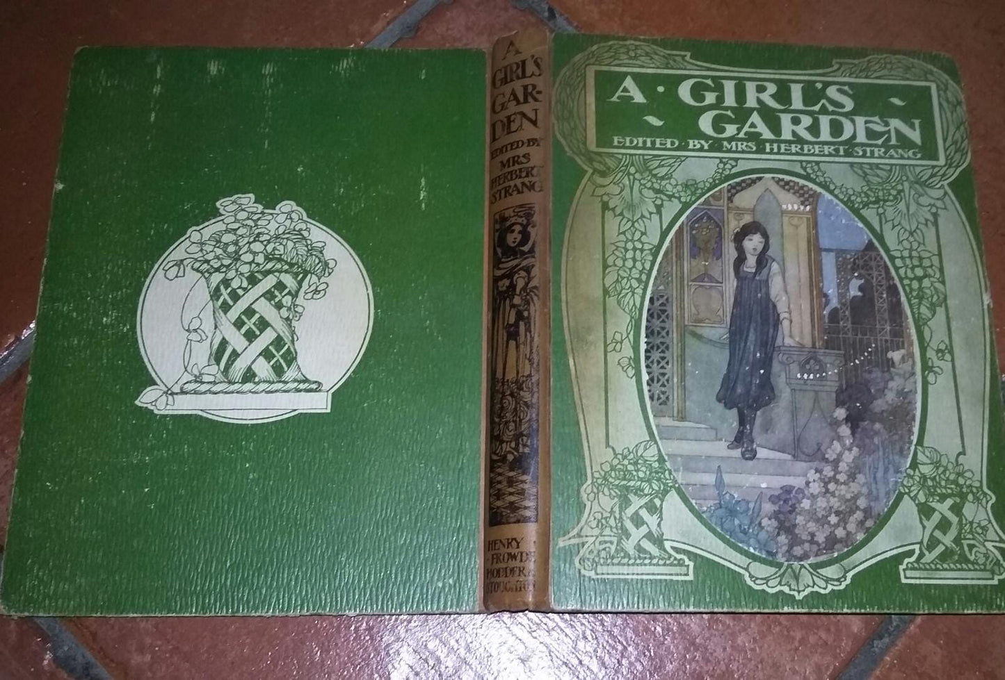 A Girl's Garden - copertina