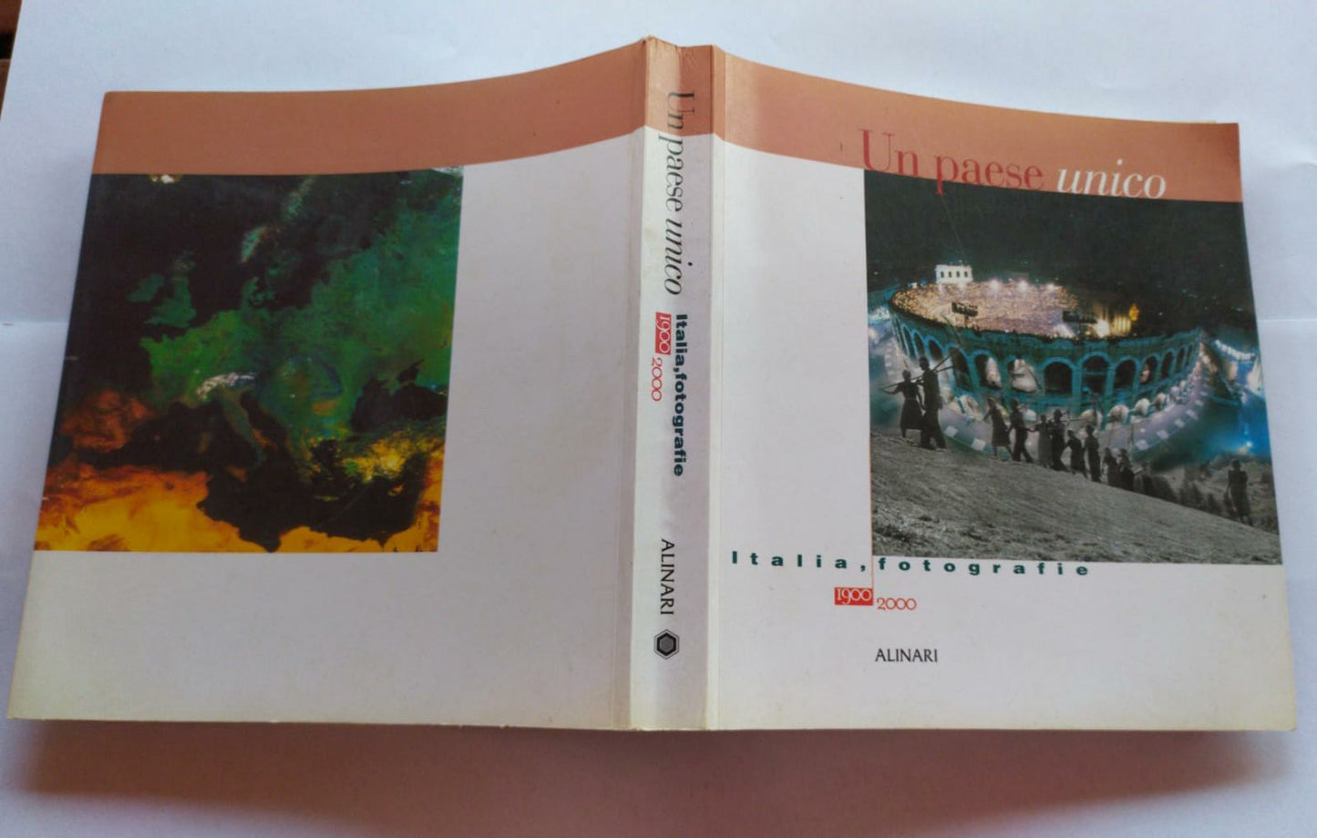 Un paese unico Italia, fotografie - copertina