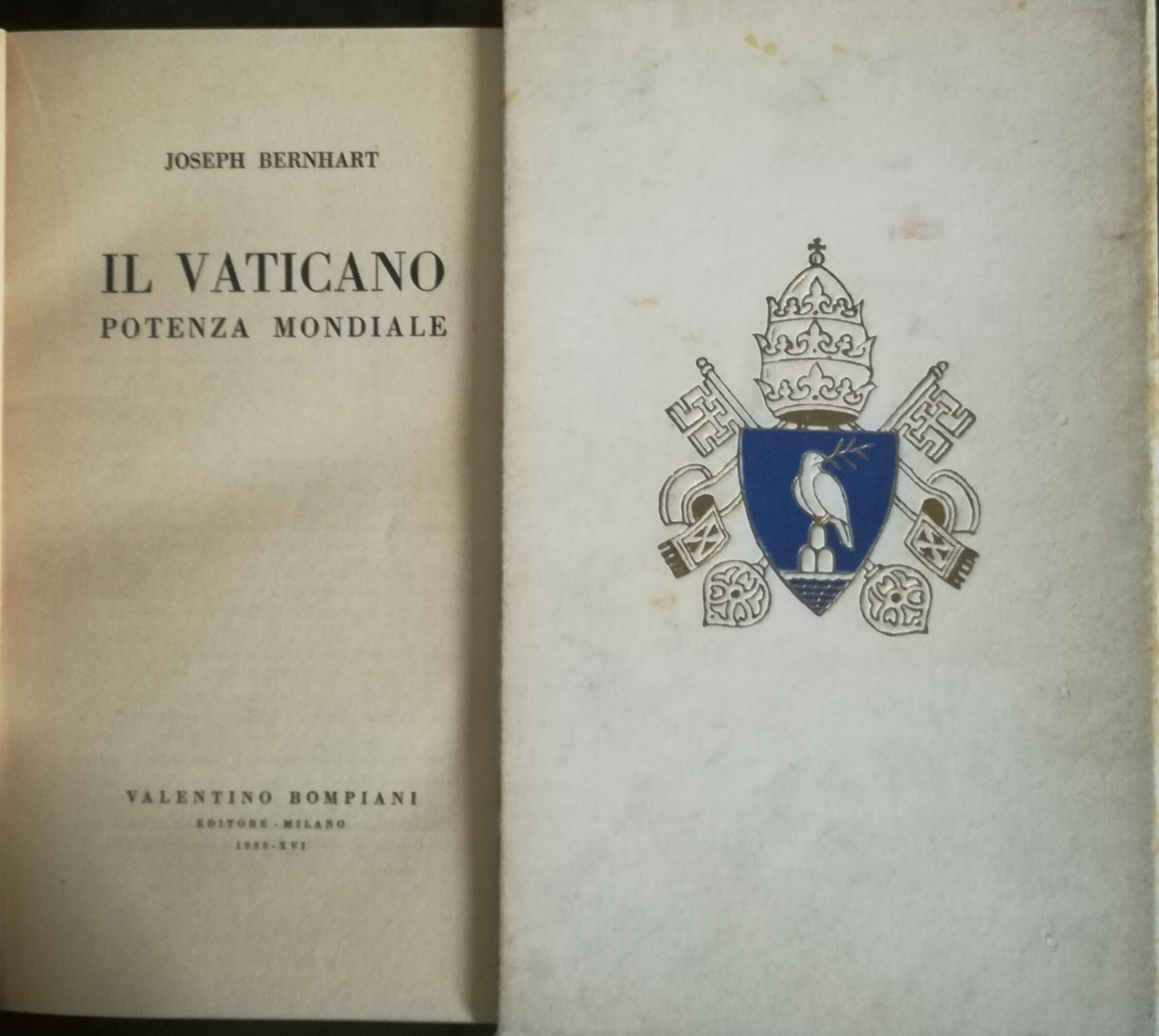 Il Vaticano potenza mondiale - copertina