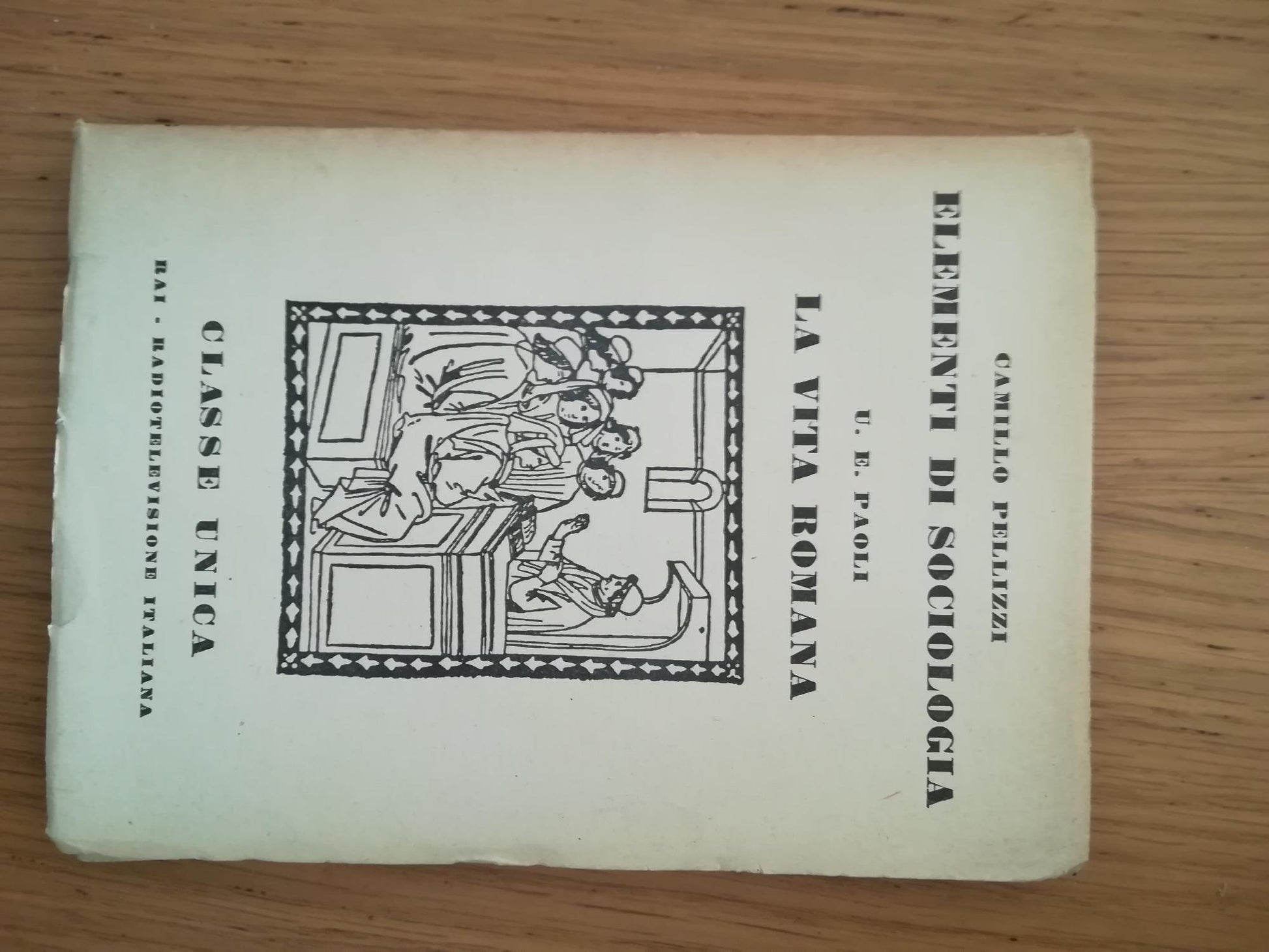 Elementi di sociologia - La vita romana - copertina