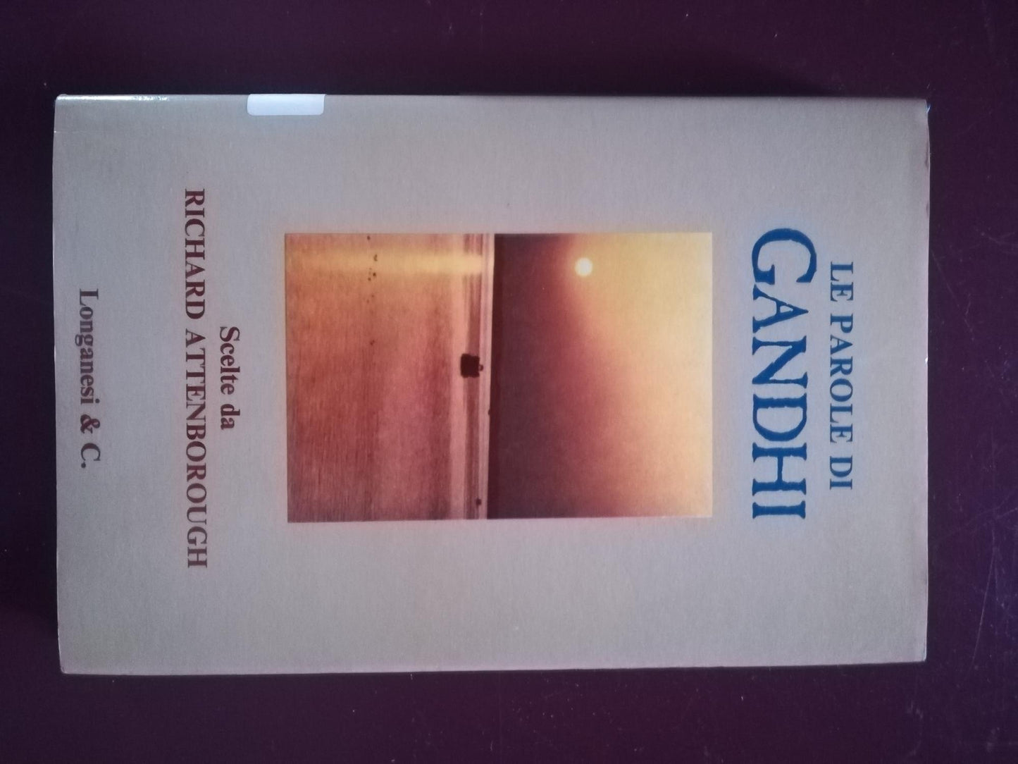 Le parole di Gandhi - copertina