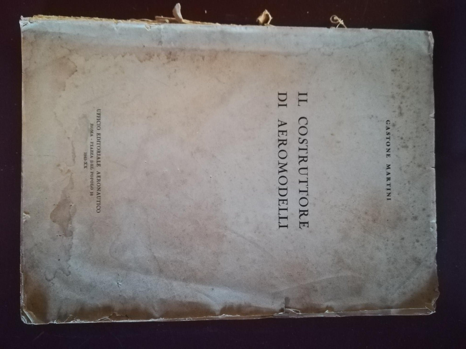 Il costruttore di aeromodelli - copertina