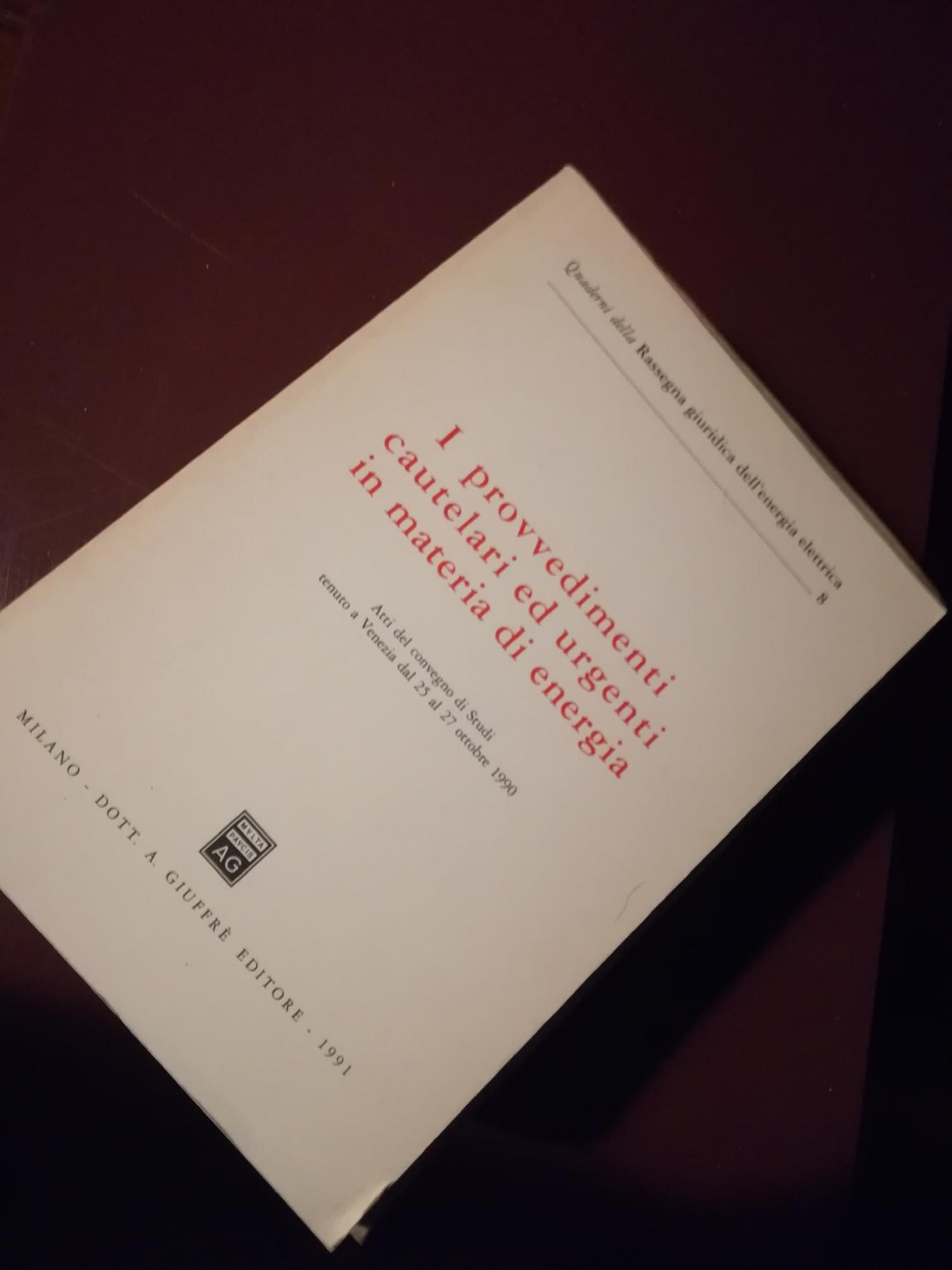 I provvedimenti cautelari ed urgenti in materia di energia - copertina