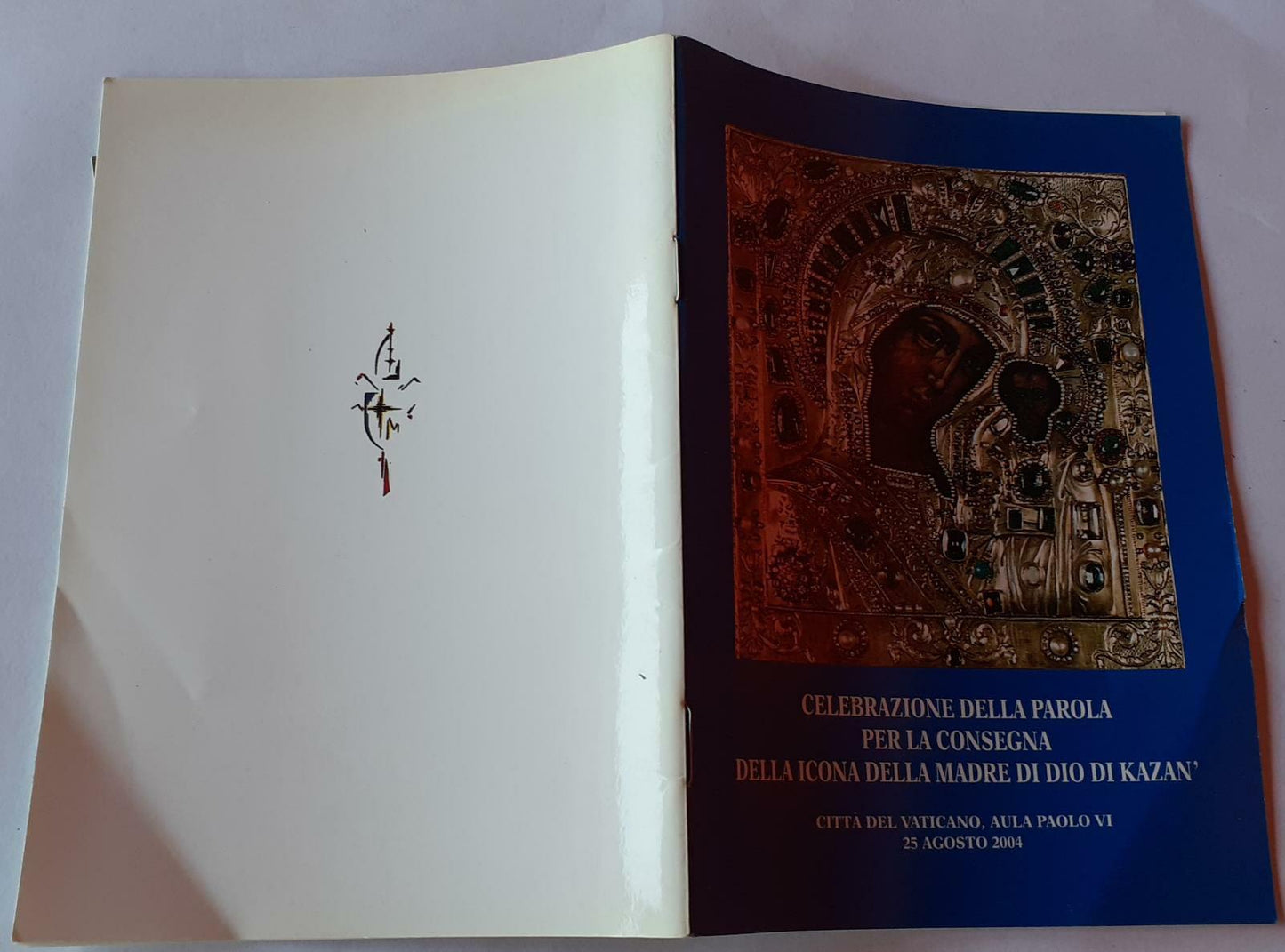 Celebrazione della parola per la consegna della iconadella madre di Dio di Kazan - copertina