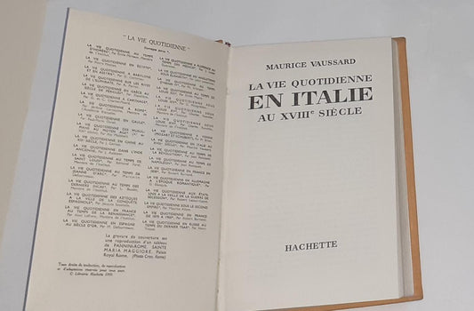La vie quotidienne en Italie au XVIII siecle - copertina