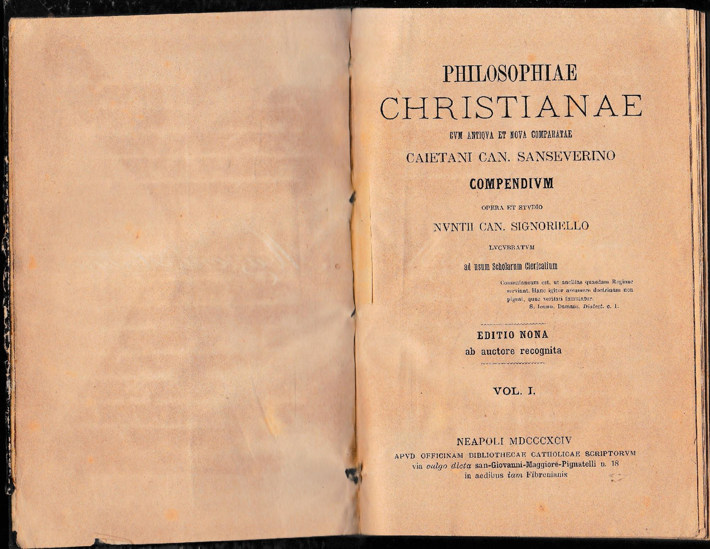 Philosophiae Christianae cum antiqua et nova comparata. Opera et studio Nuntii Can. Signoriello lucubratum ad usum scholarum clericalium. Vol. 1. - copertina