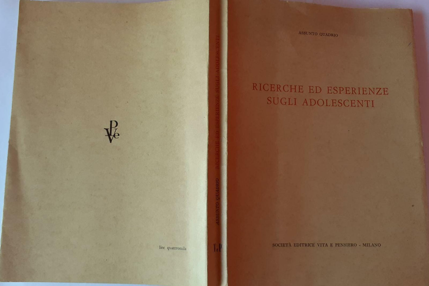 Ricerche ed esperienze sugli adolescenti - copertina