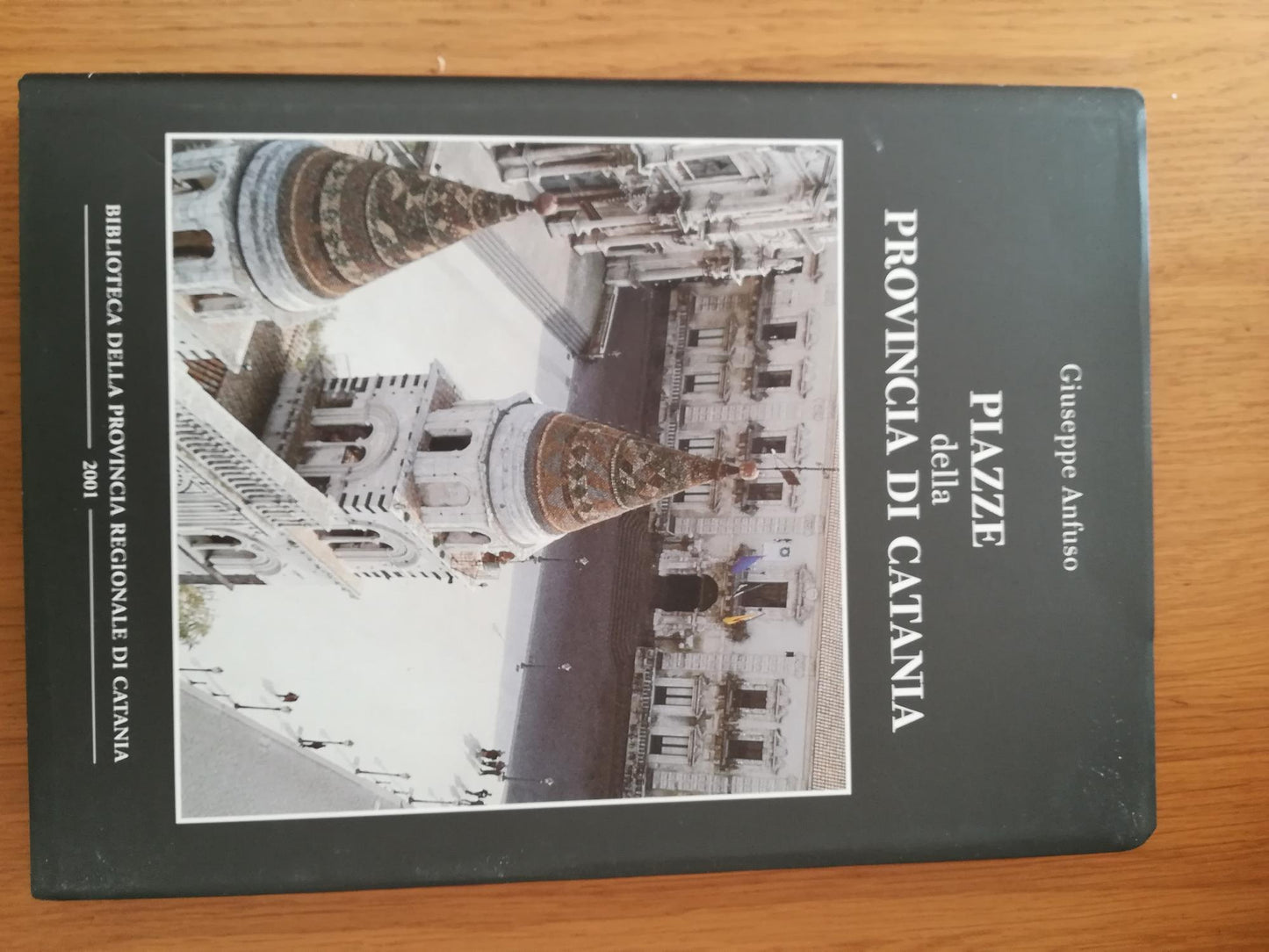 Piazze della Provincia di Catania - copertina