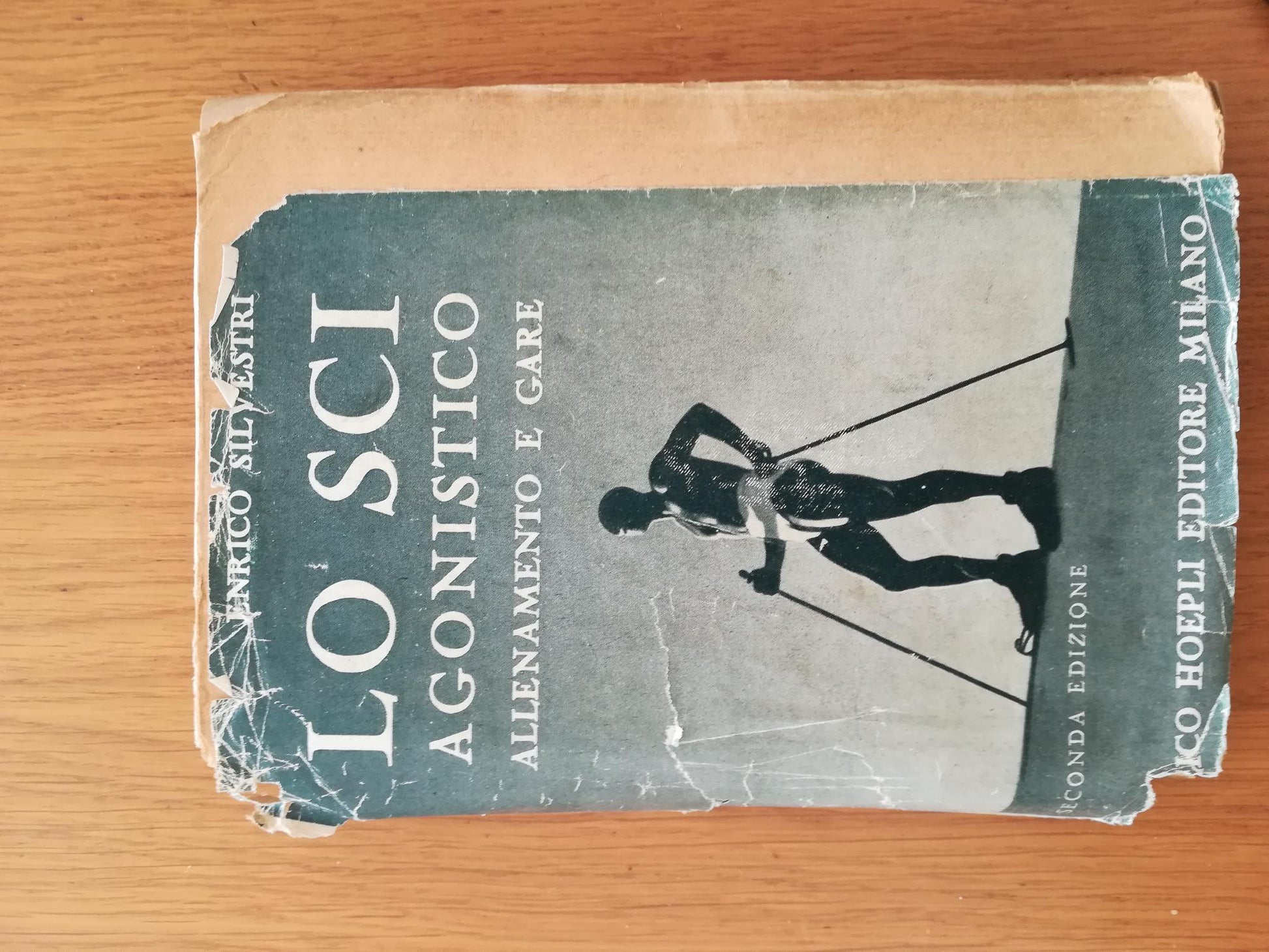 Lo sci agonistico allenamento e gare - copertina