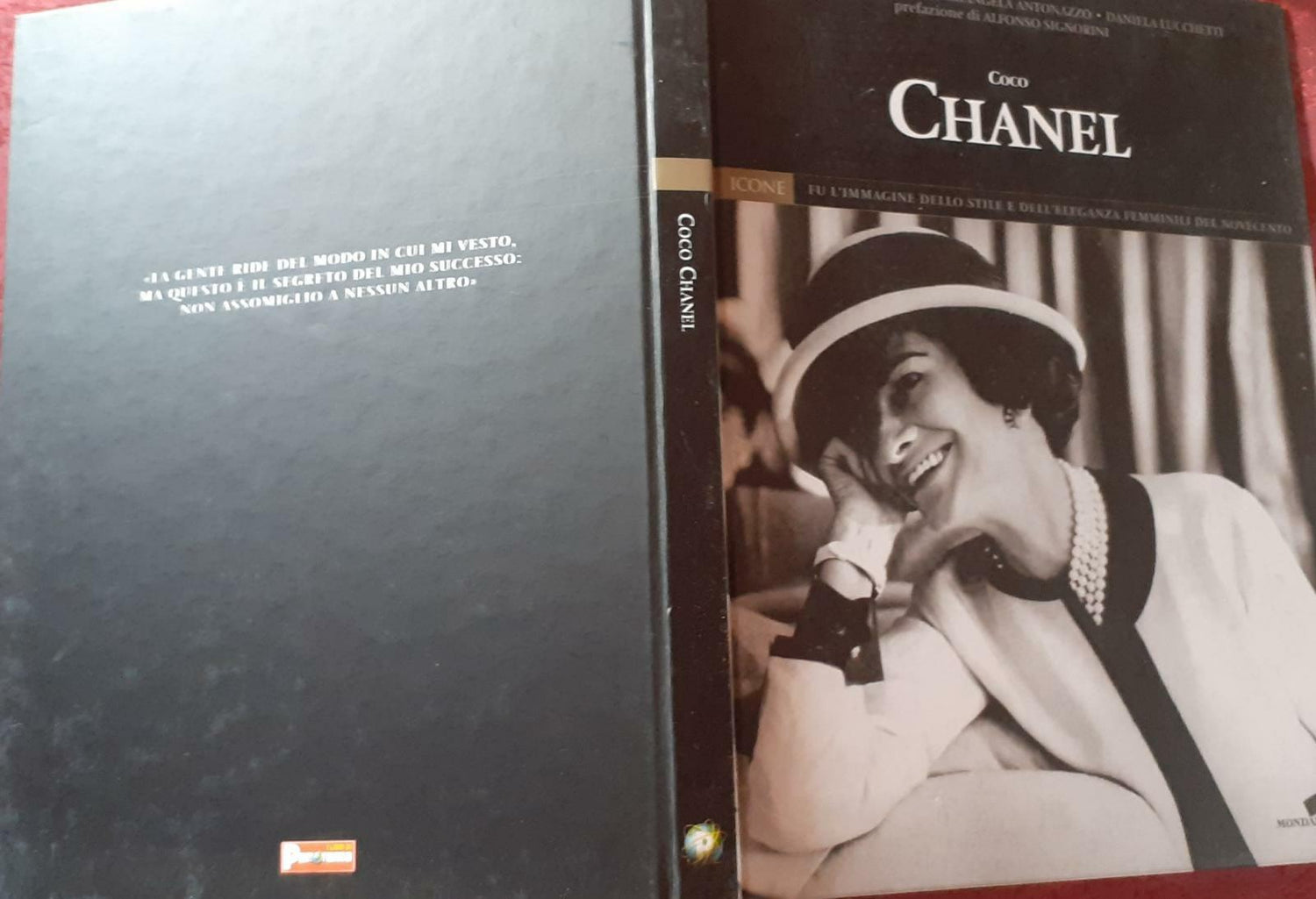 Coco Chanel. Fu l'immagine dello stile e dell'eleganza femminili del novecento. Prefazione di Alfonso Signorini - copertina