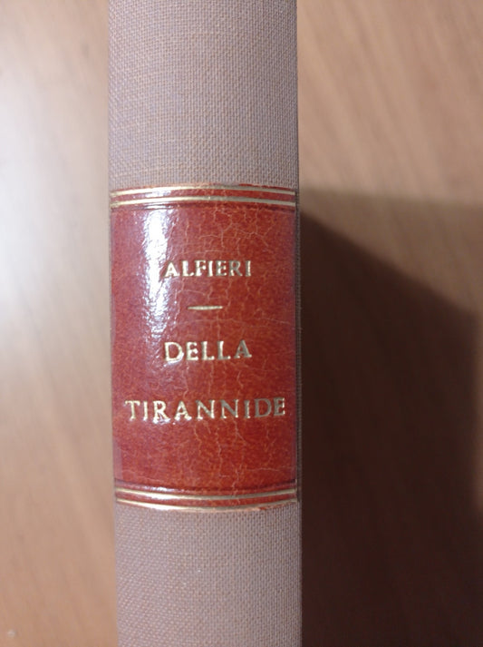 Della Tirannide - copertina