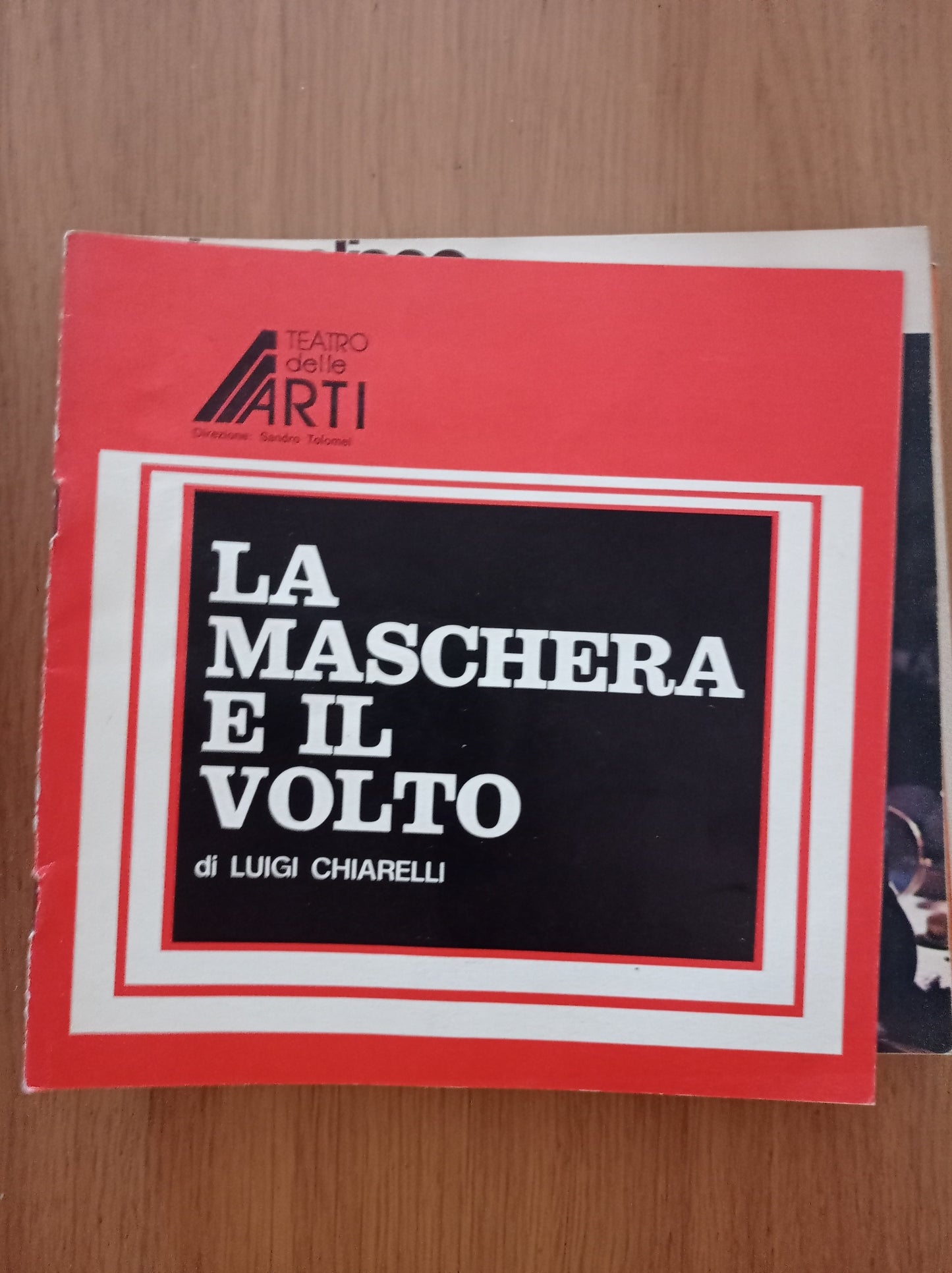 La maschera e il volto - copertina