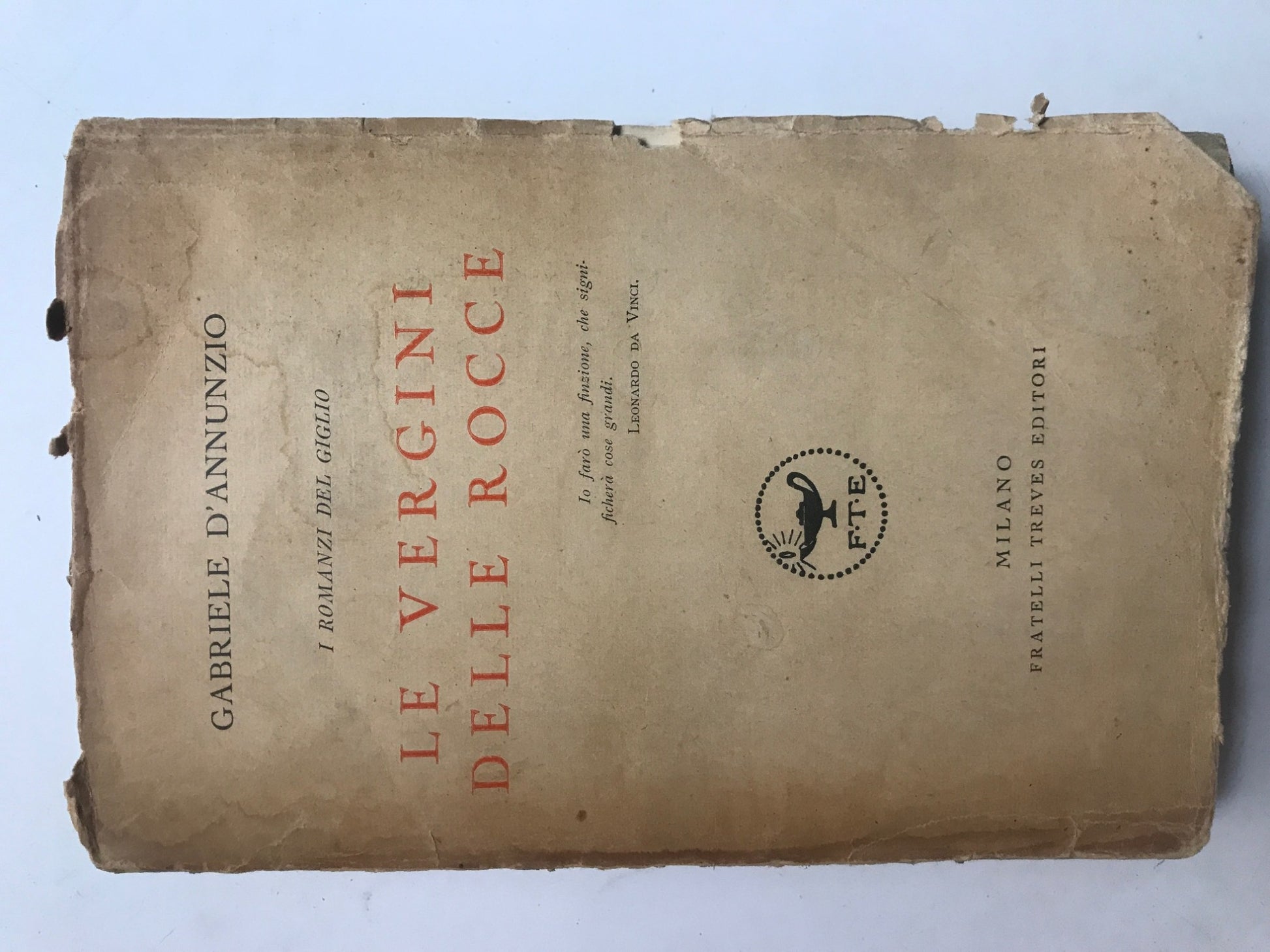 Le vergini delle rocce - copertina
