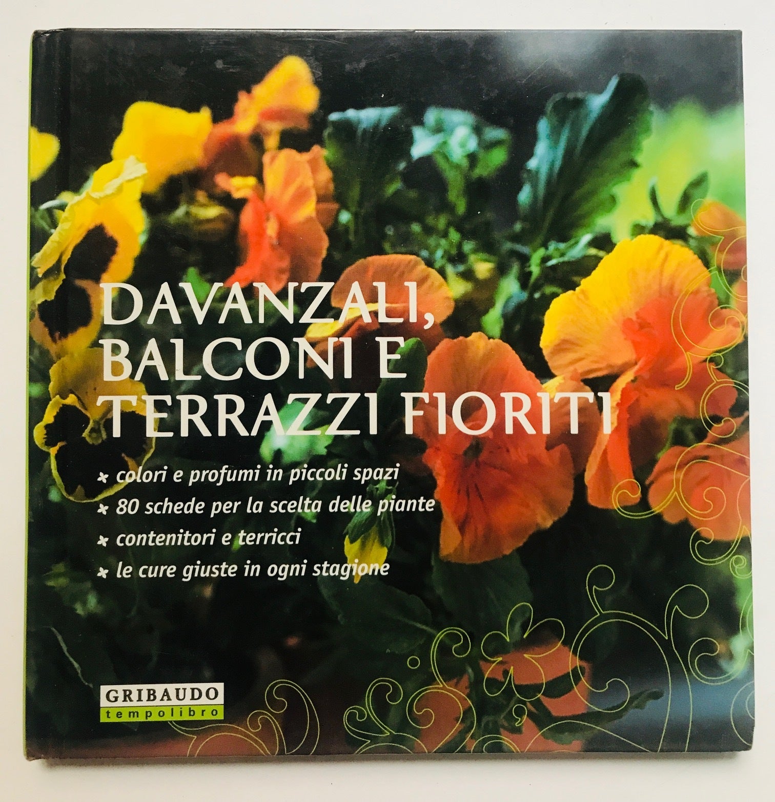 Davanzali, balconi e terrazzi fioriti - copertina