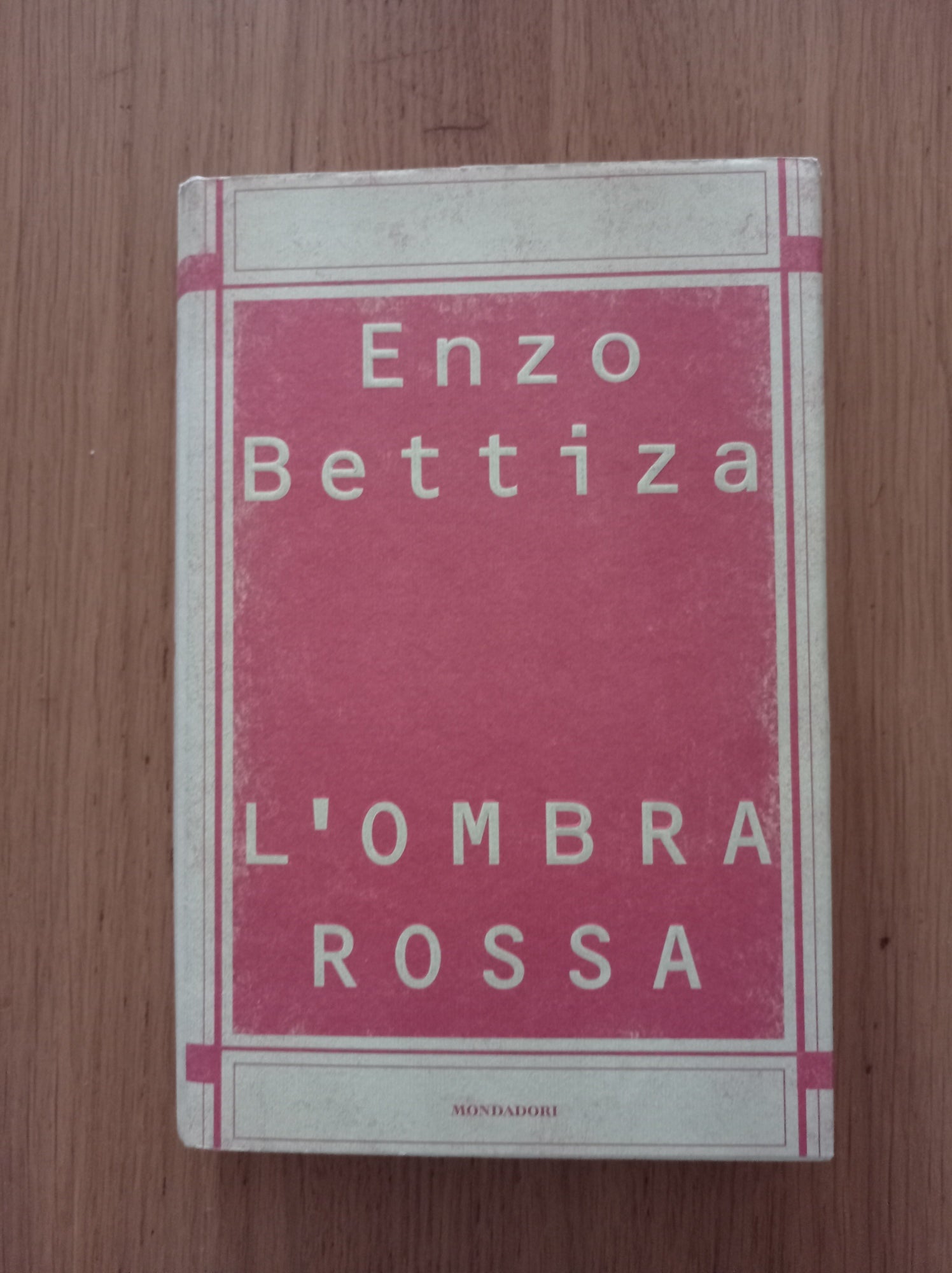 L\'ombra rossa - copertina