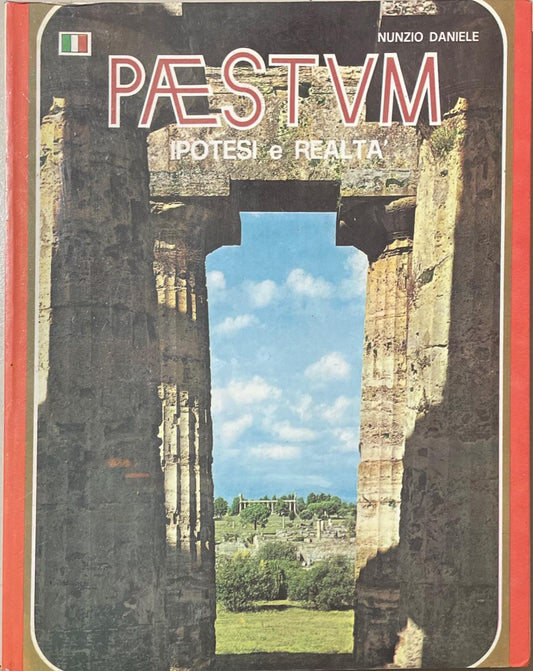 Paestum. Ipotesi e realta'. - copertina