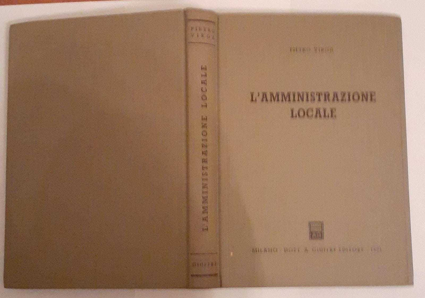 L' amministrazione locale - copertina