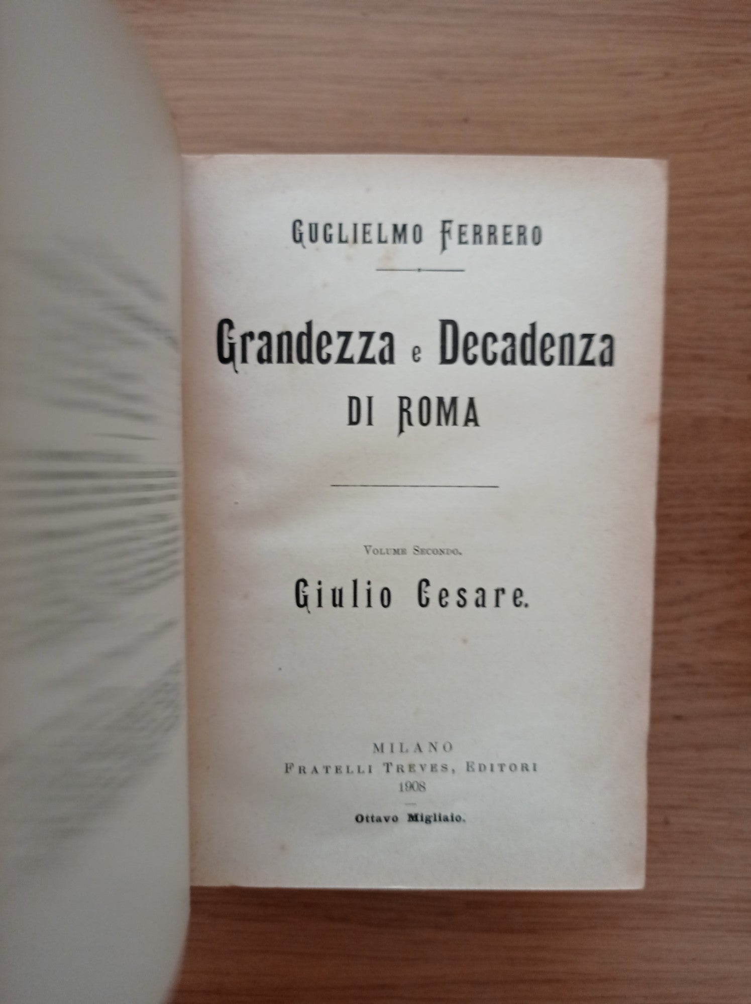 Grandezza e Decadenza di Roma Vol. II: Giulio Cesare - copertina