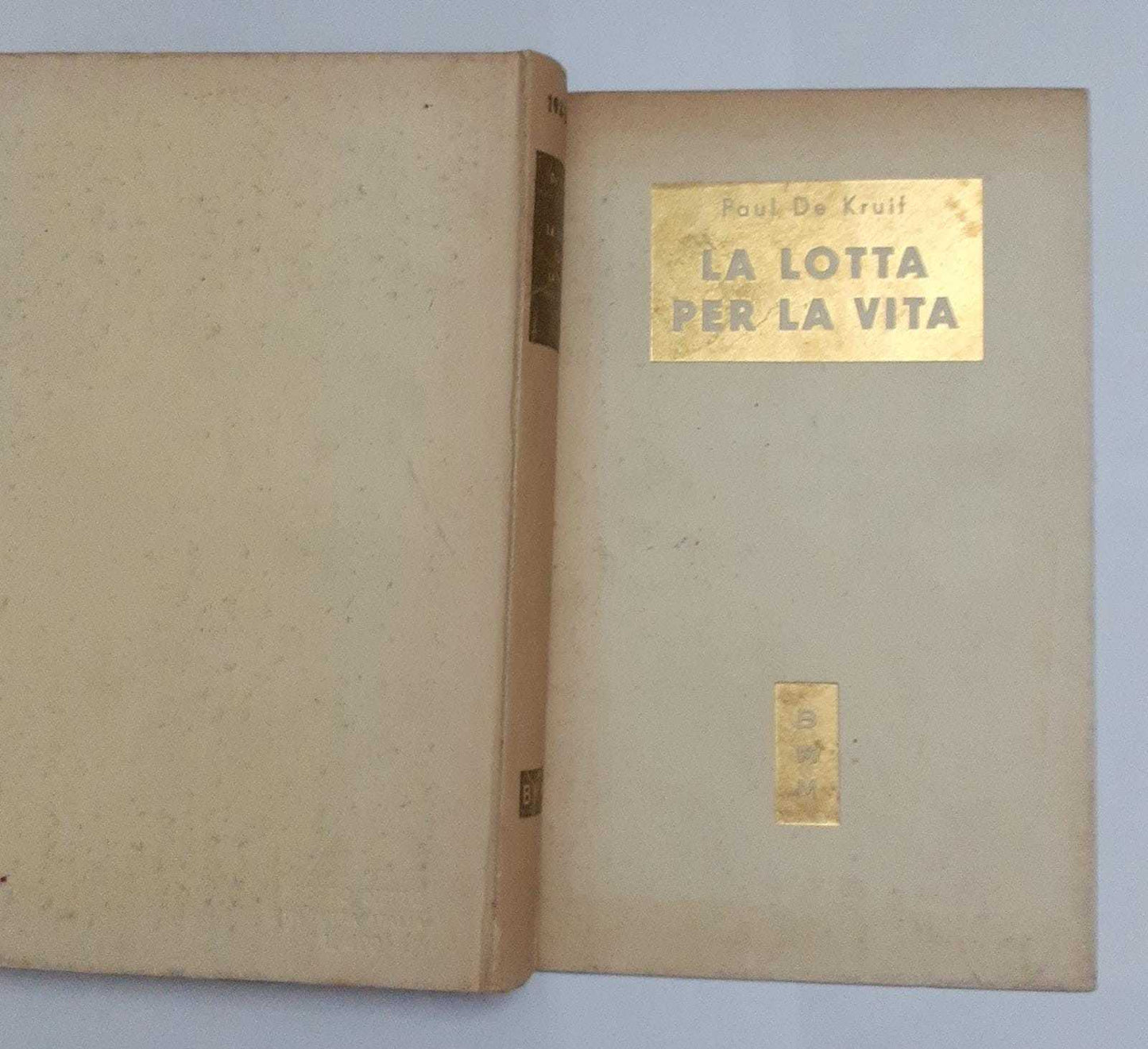 La lotta per la vita - copertina
