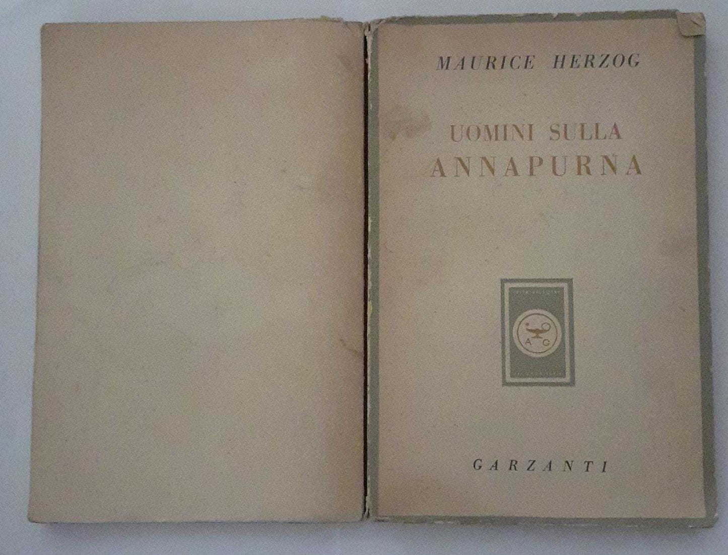 Uomini sulla Annapurna - copertina