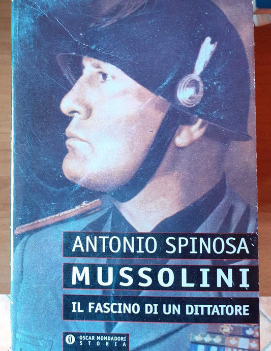 Mussolini : il fascino di un dittatore - copertina
