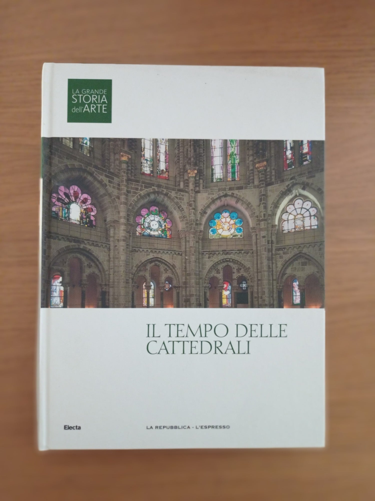 Il tempo delle cattedrali - copertina