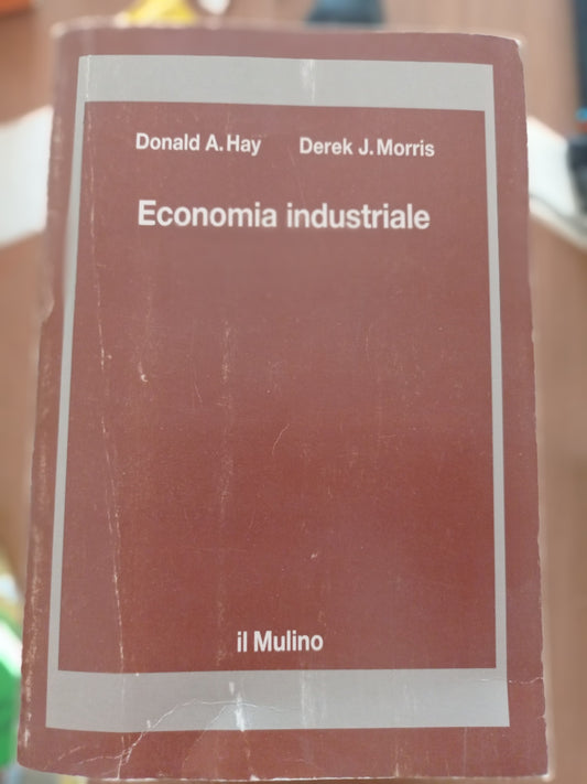 Economia industriale - copertina