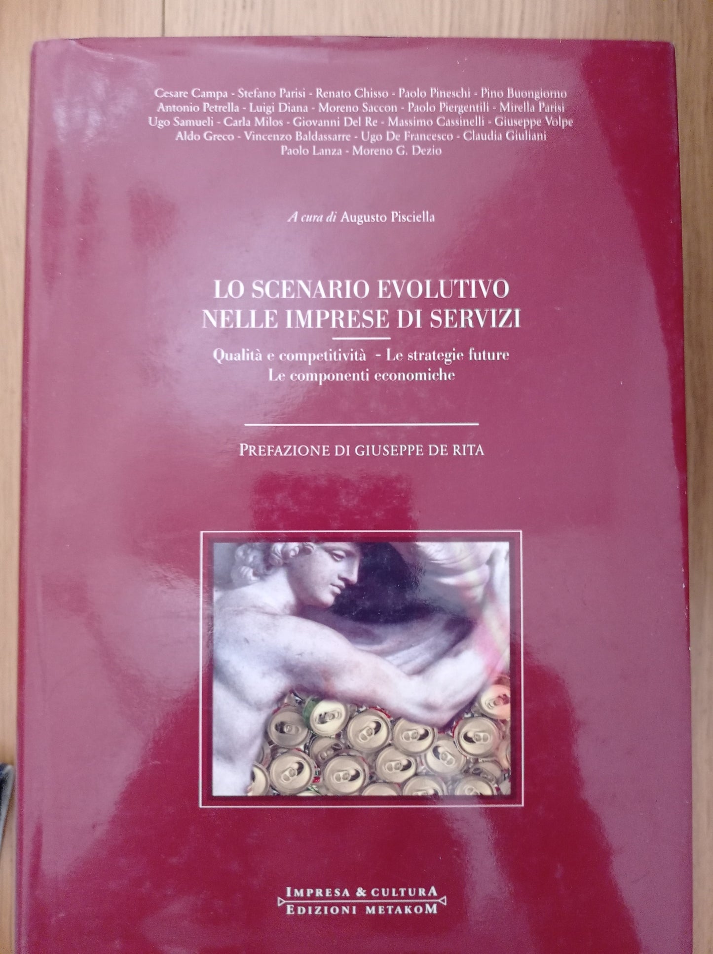 Lo scenario evolutivo nelle imprese di servizi - copertina